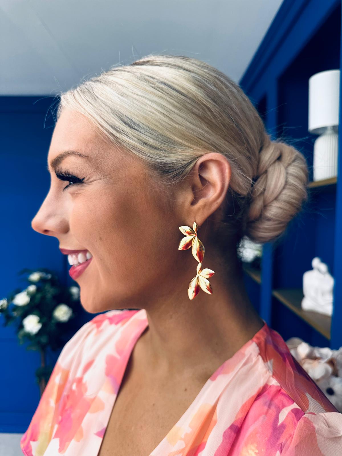 Shirley Drop Earrings Gold