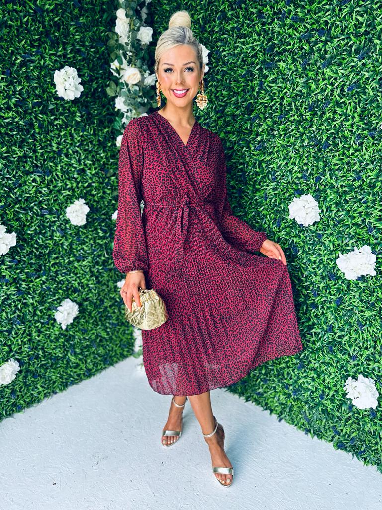 Gianna Pleated Midi Burg