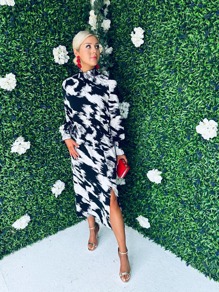 Ide Shirred Detail Midi Dress Monochrome