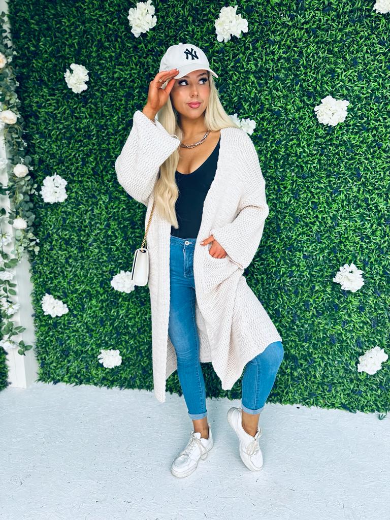 Karen Chunky Cardi Beige