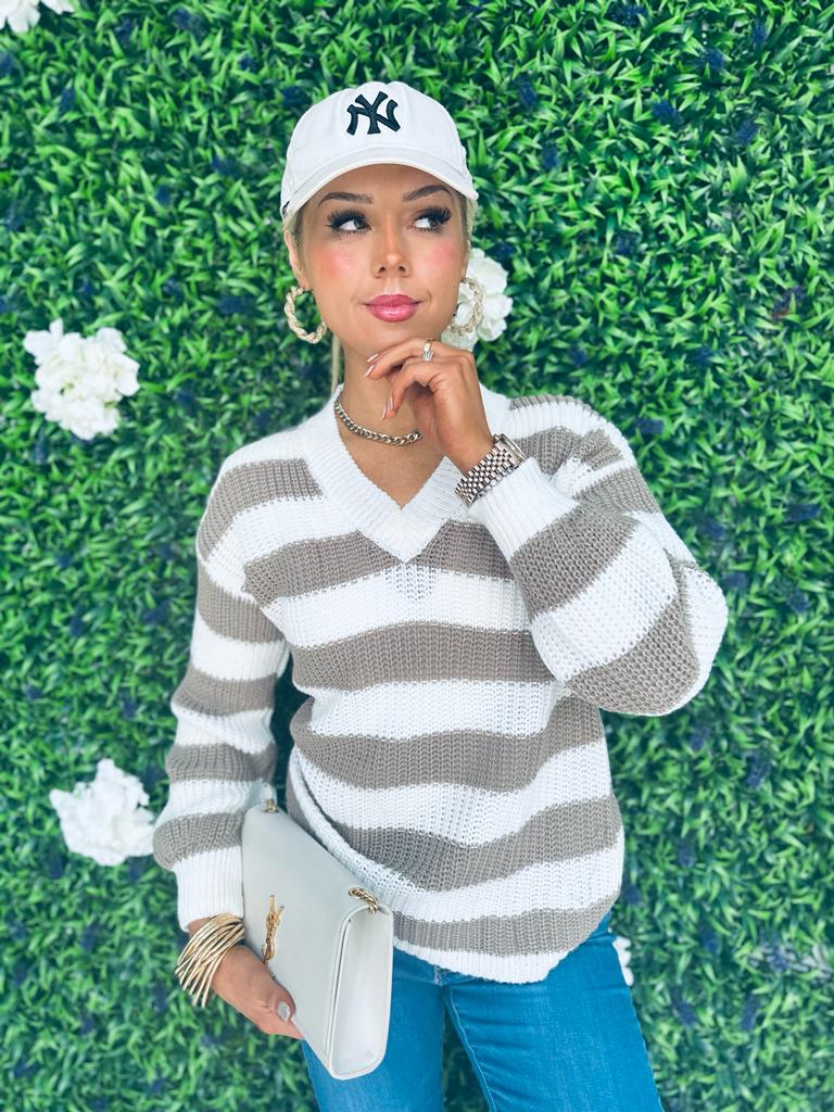 Gordon Block Knit Jumper Taupe
