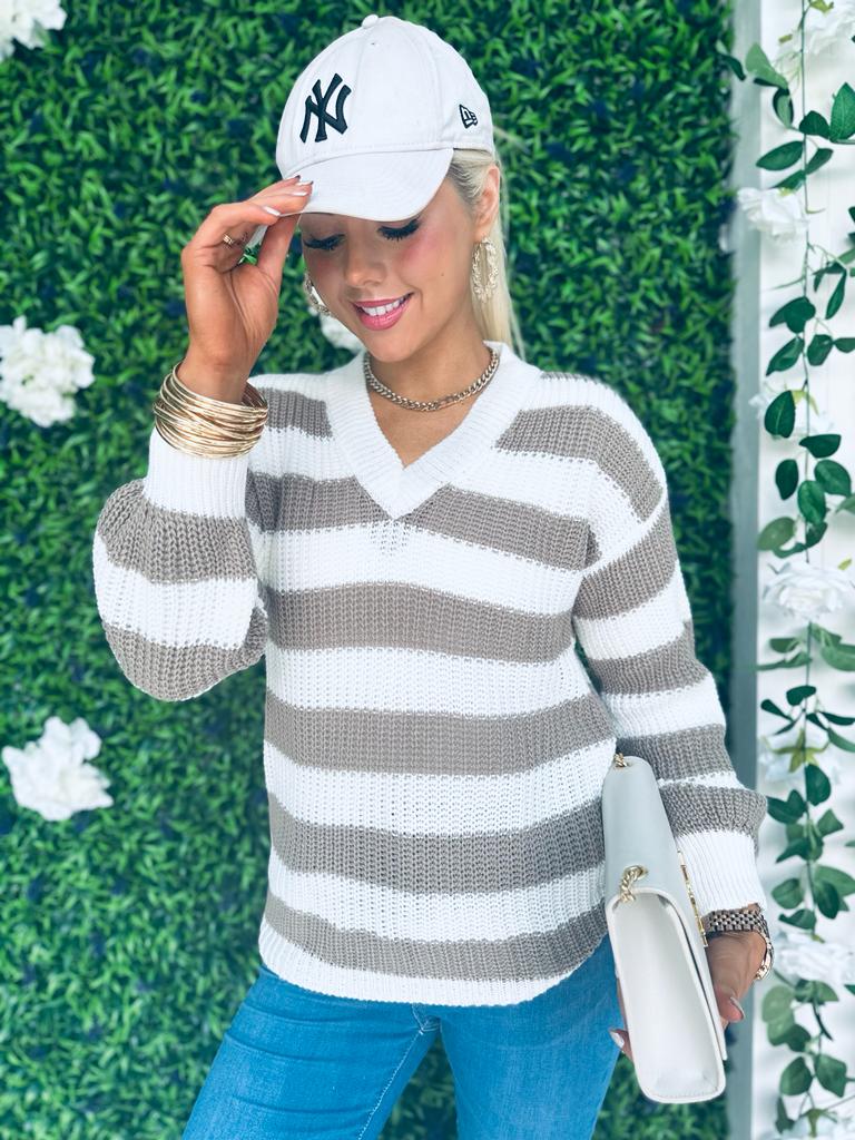 Gordon Block Knit Jumper Taupe