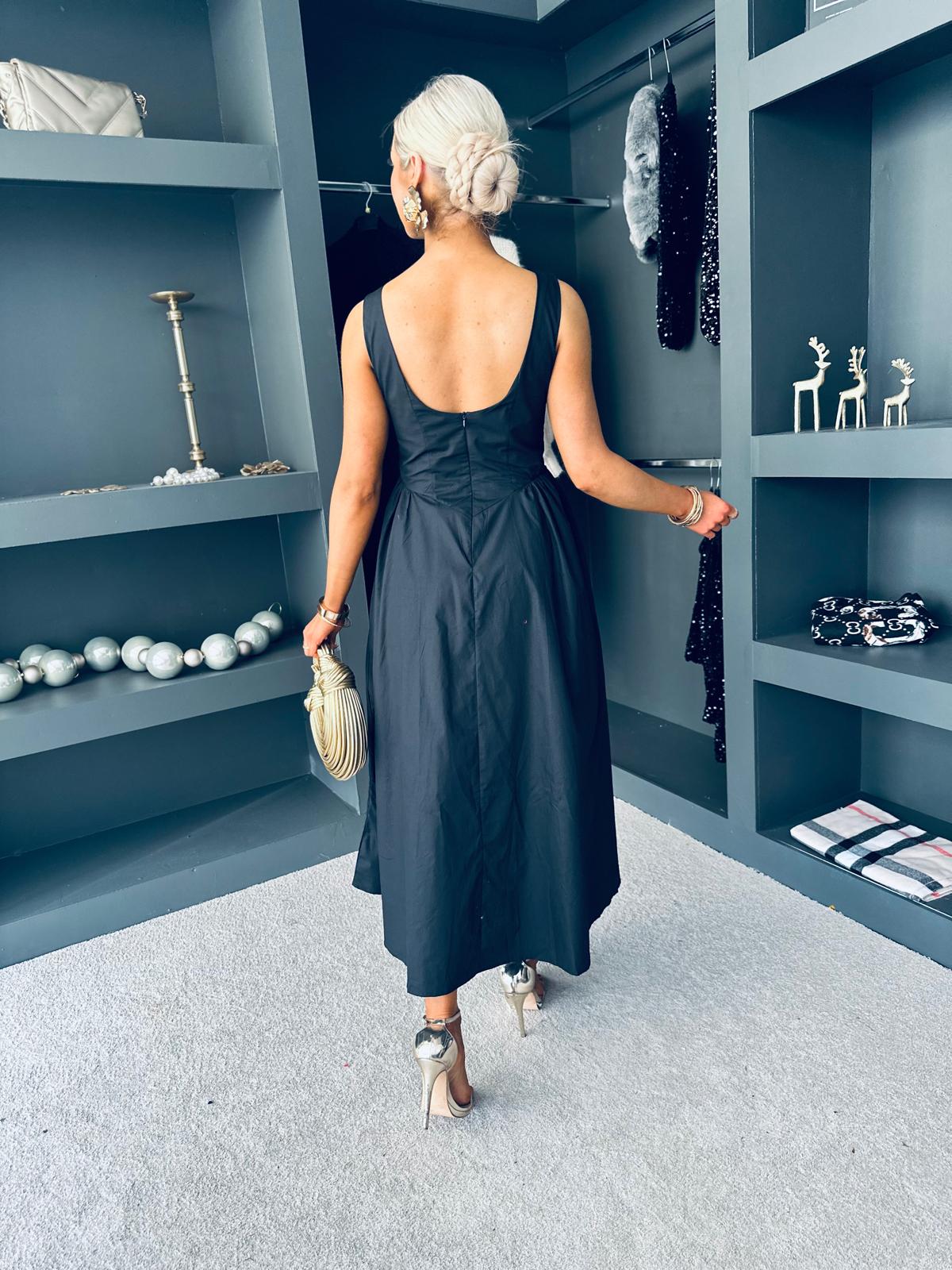 Erika Detailed Midi Dress Black