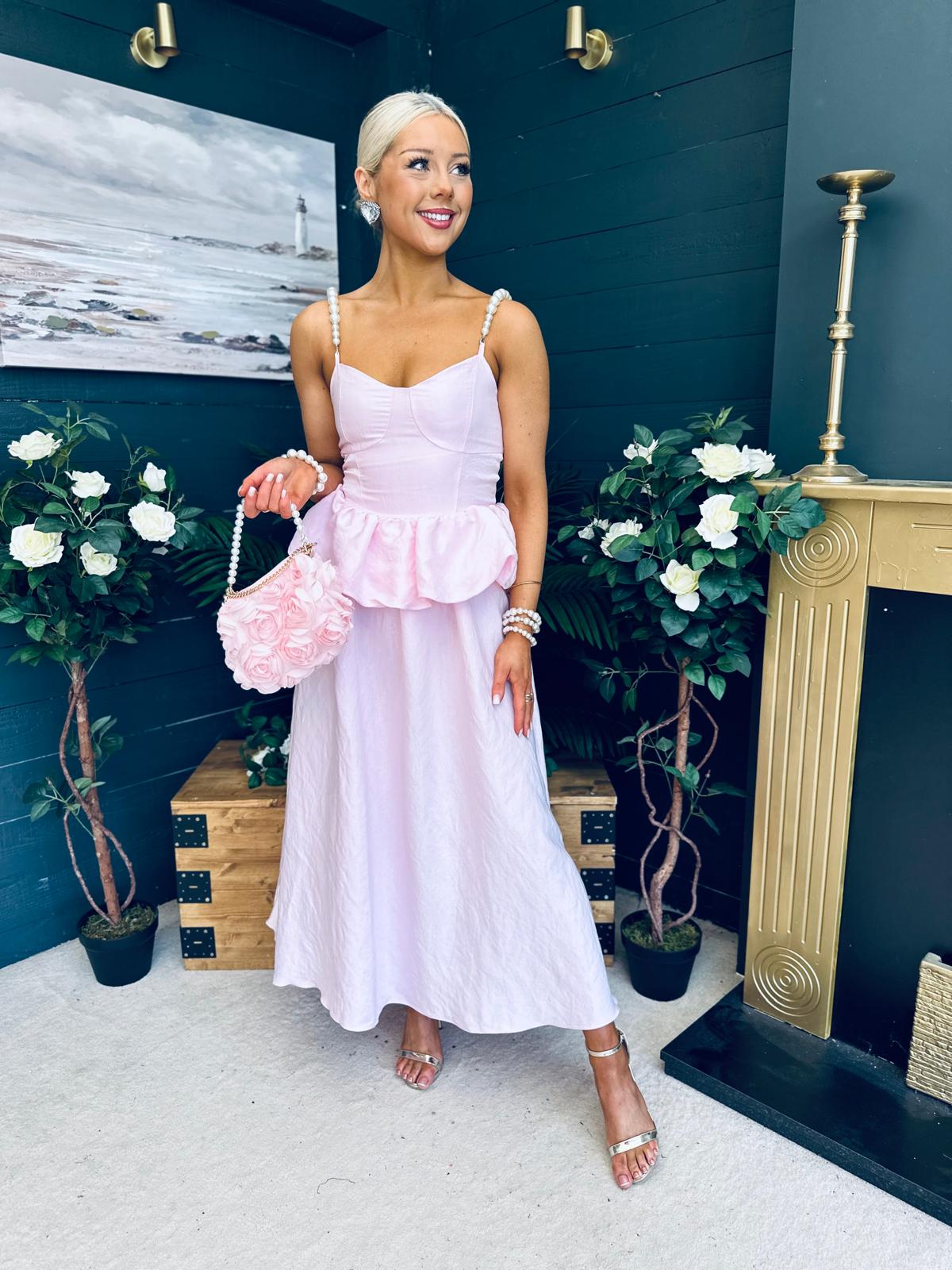 Vera Detailed Occasion Dress Pink