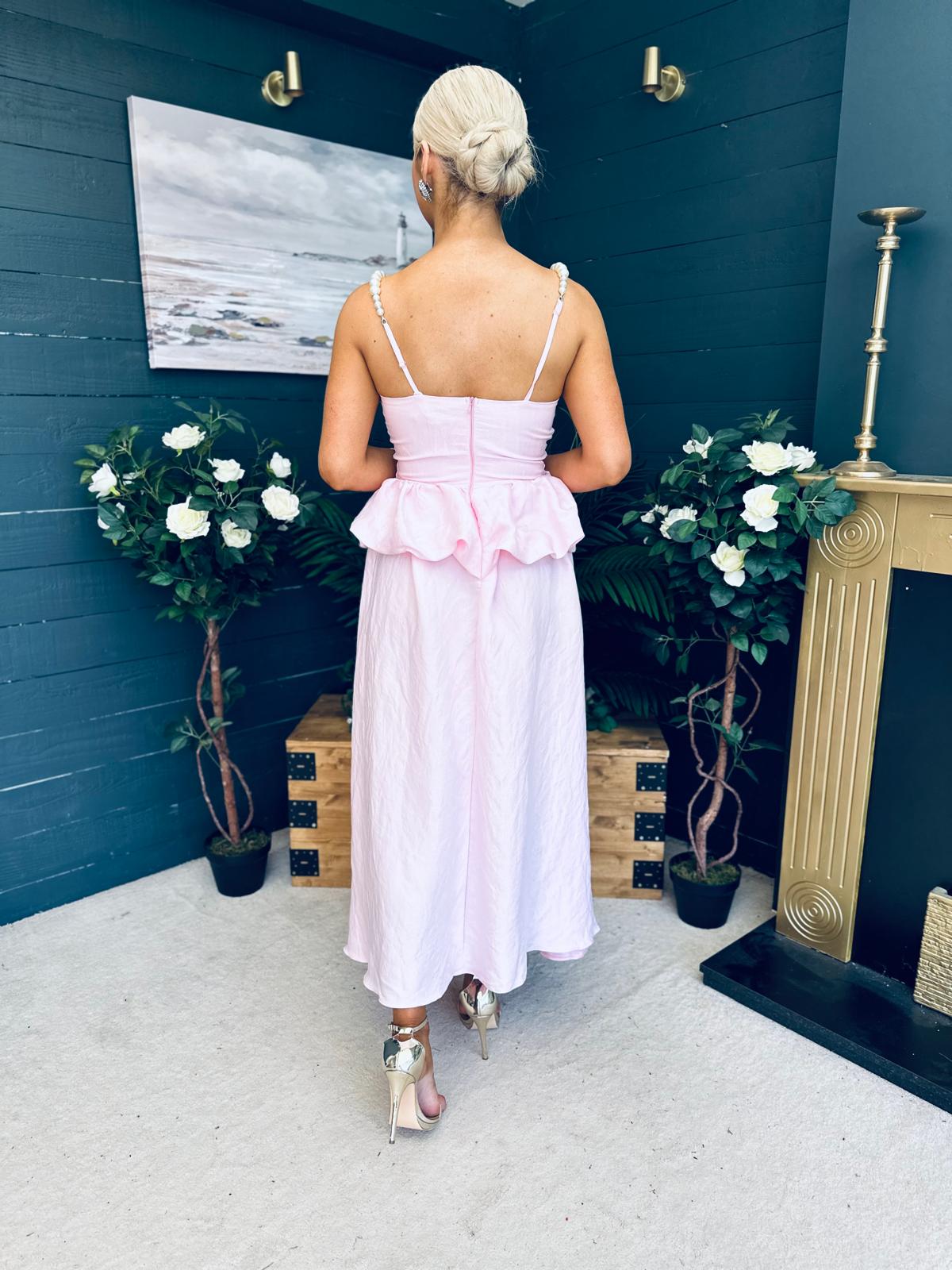 Vera Detailed Occasion Dress Pink