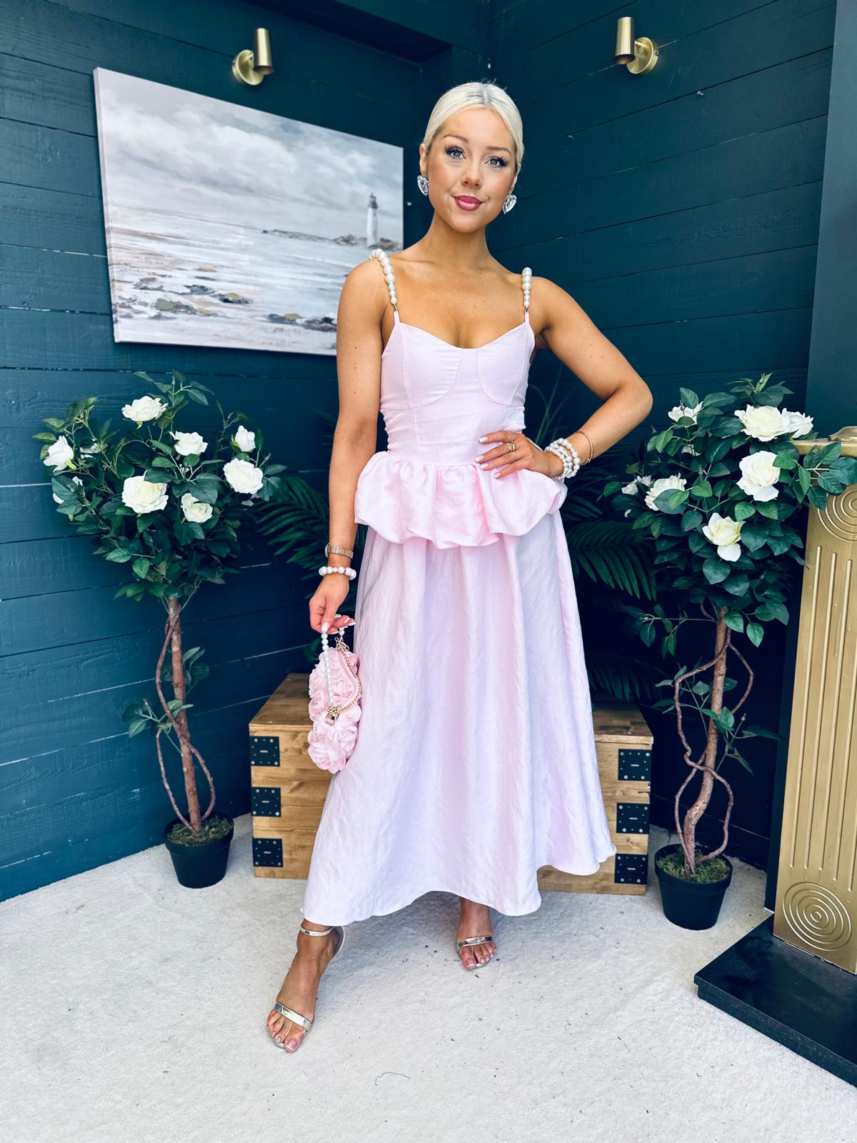 Vera Detailed Occasion Dress Pink
