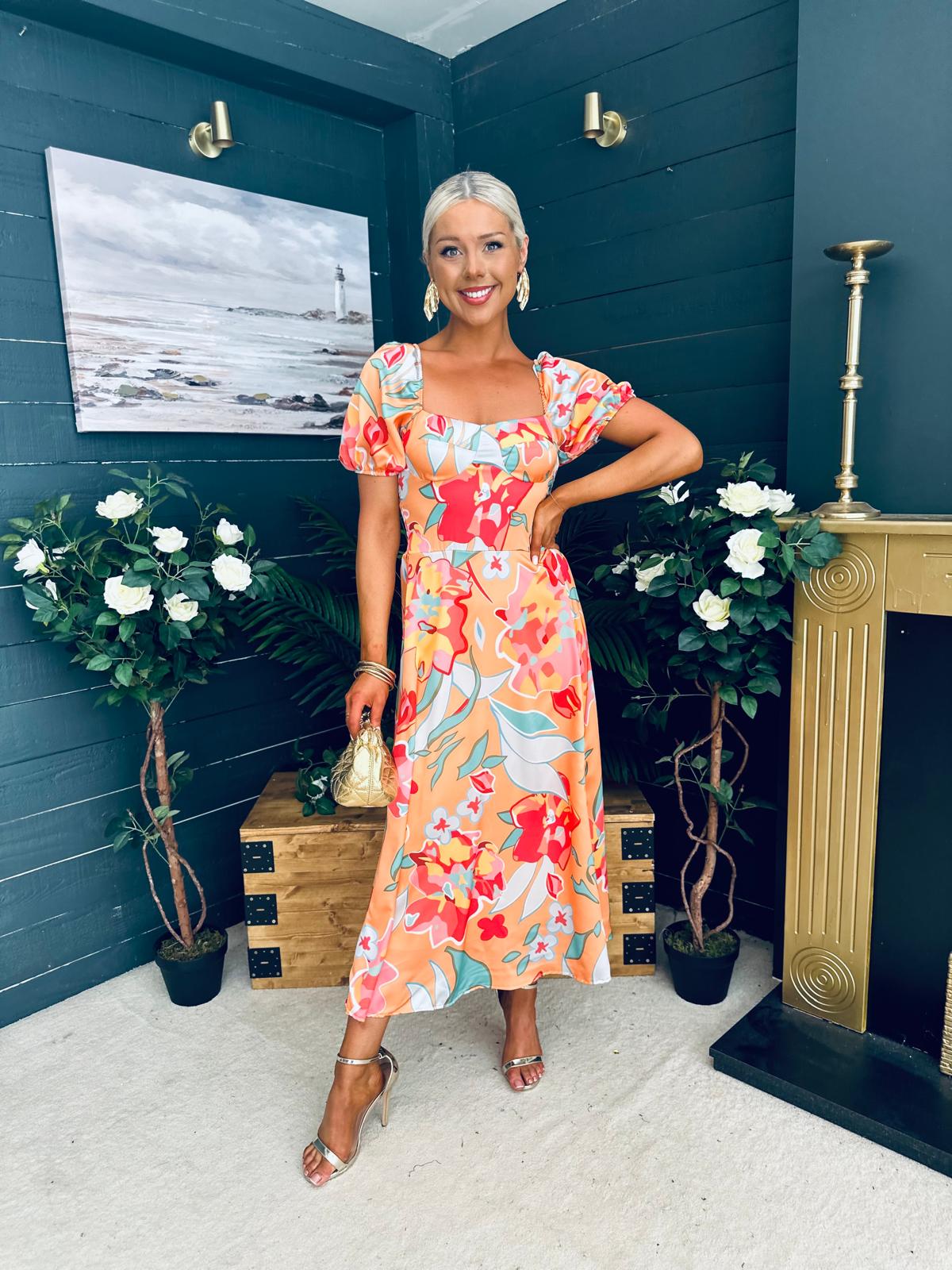 Katie Sweetheart Midi Dress Peach