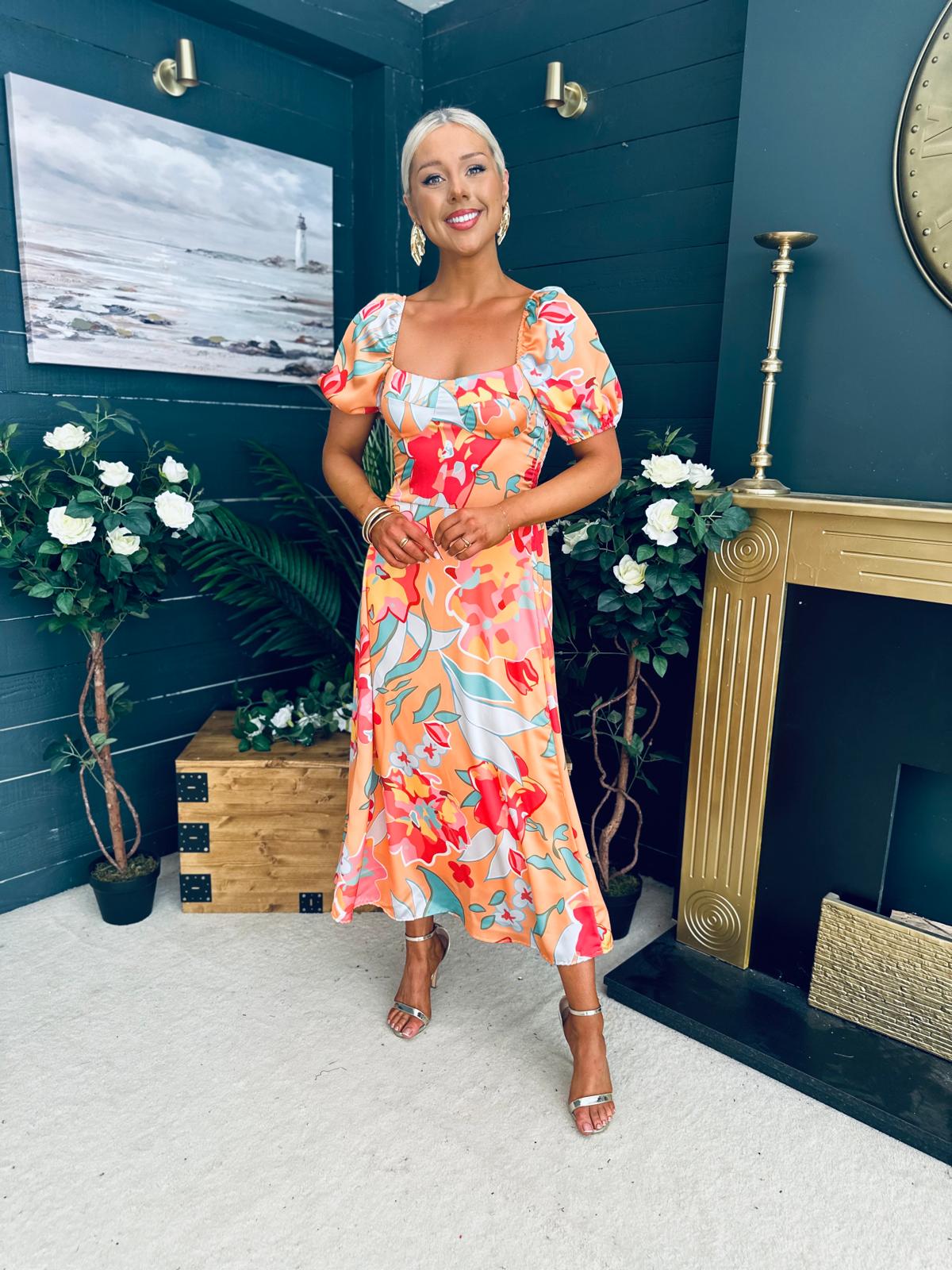 Katie Sweetheart Midi Dress Peach