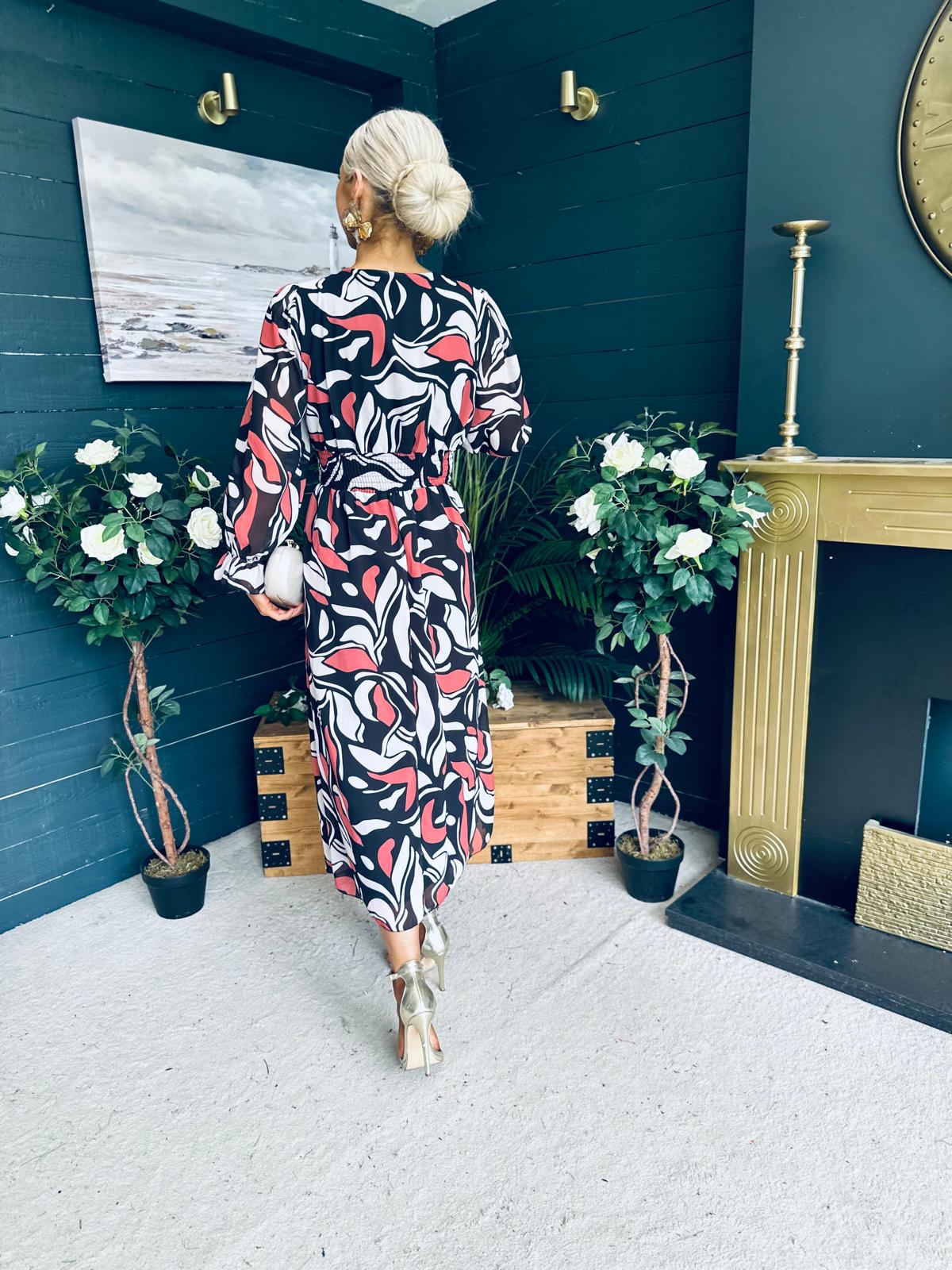 Brianna Banded Midi Dress Black