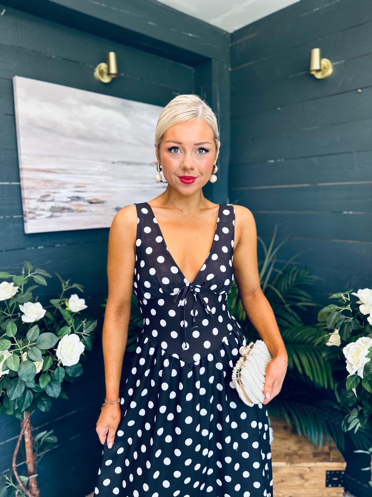 Jordyn Banded Midi Dress Black