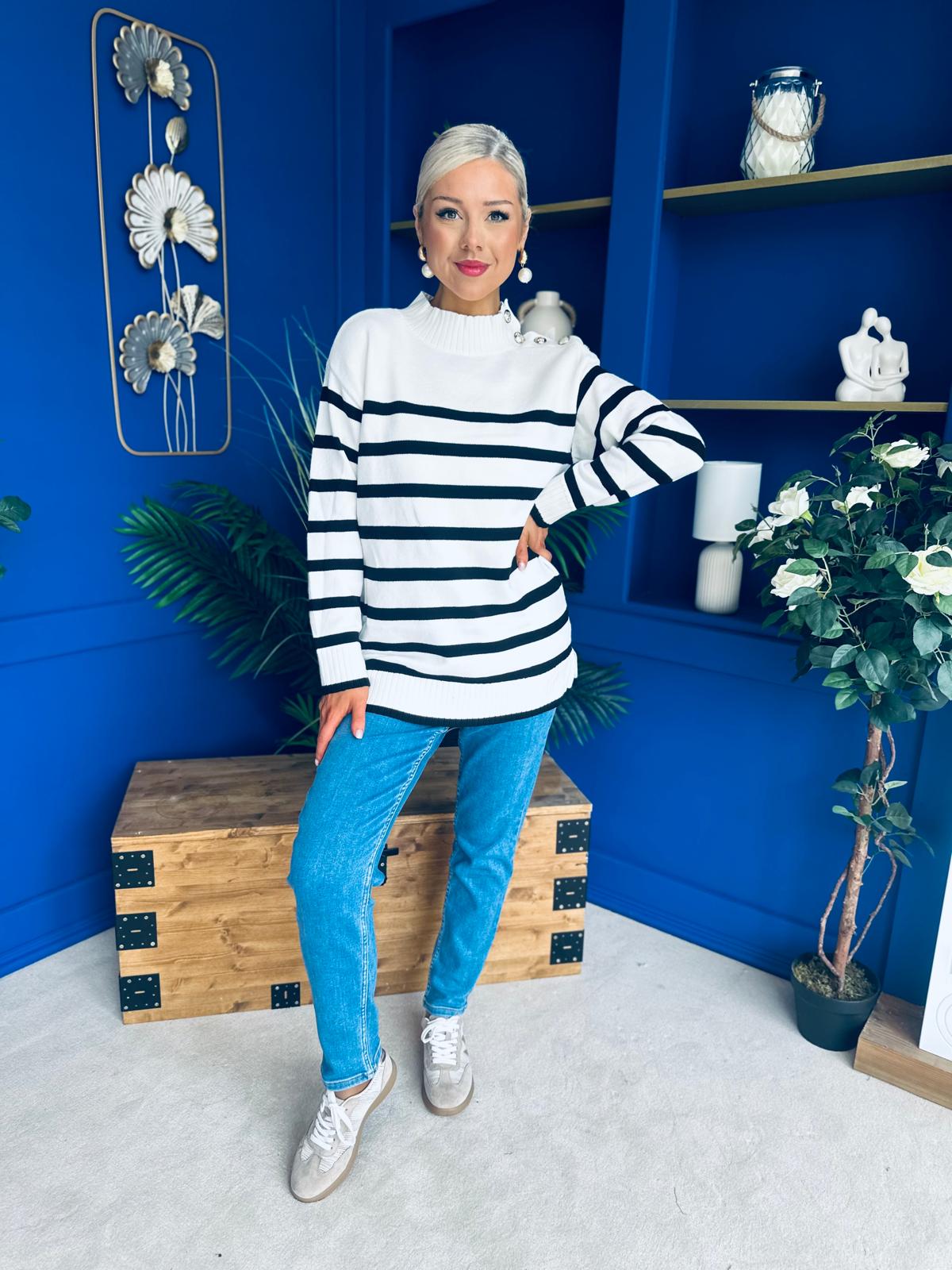 Fran Detailed Longline Jumper White