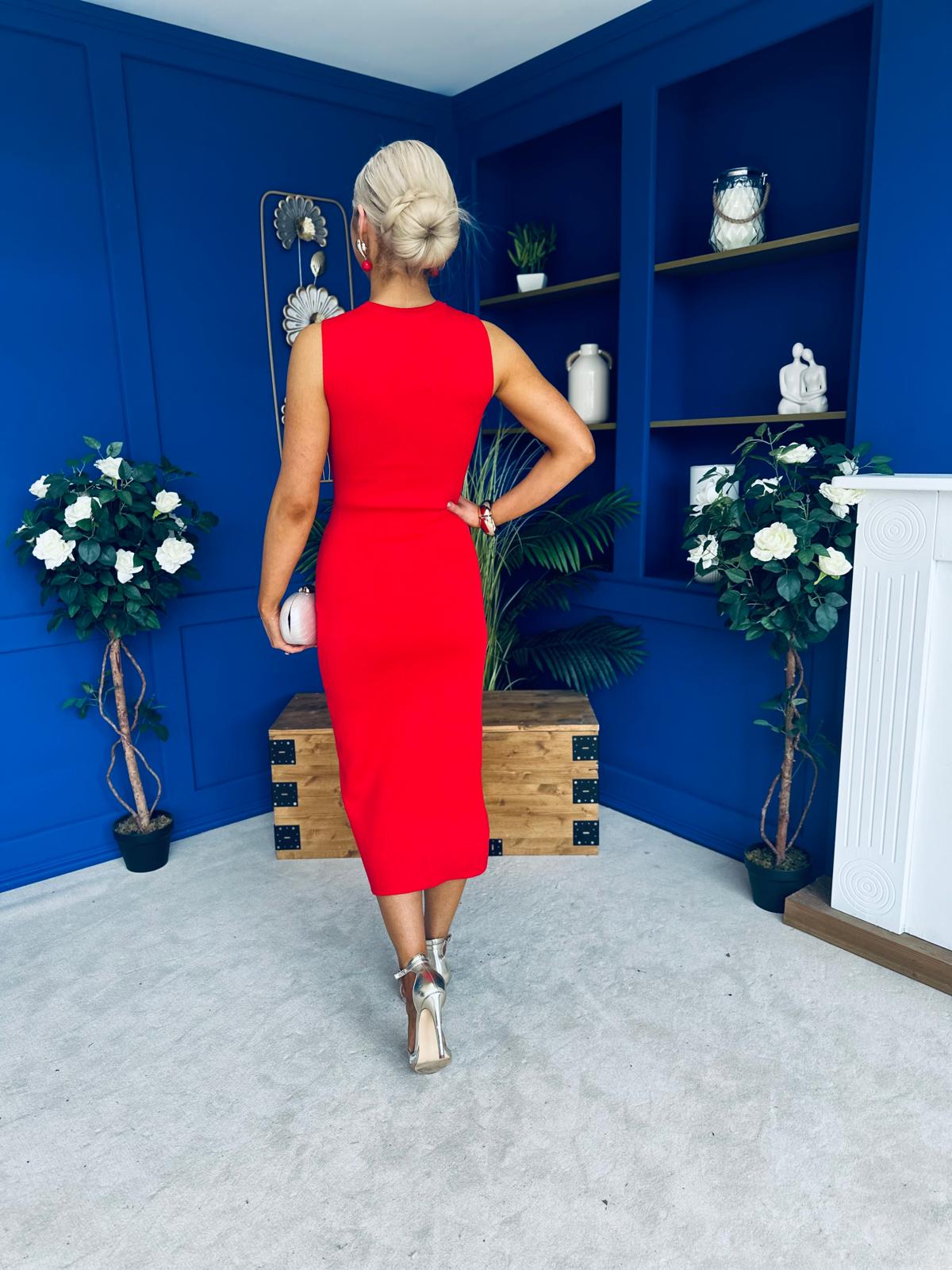 Ella Detailed Knit Midi Dress Red