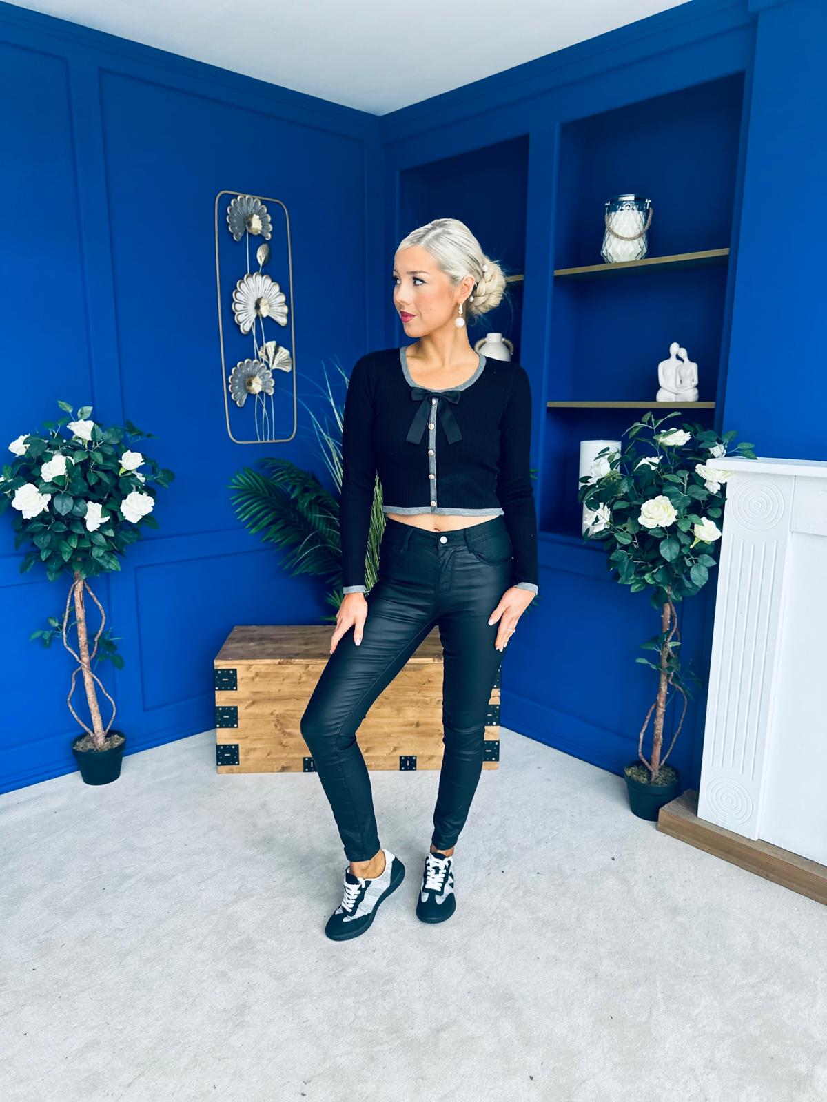 George Detailed Crop Top Black / Grey