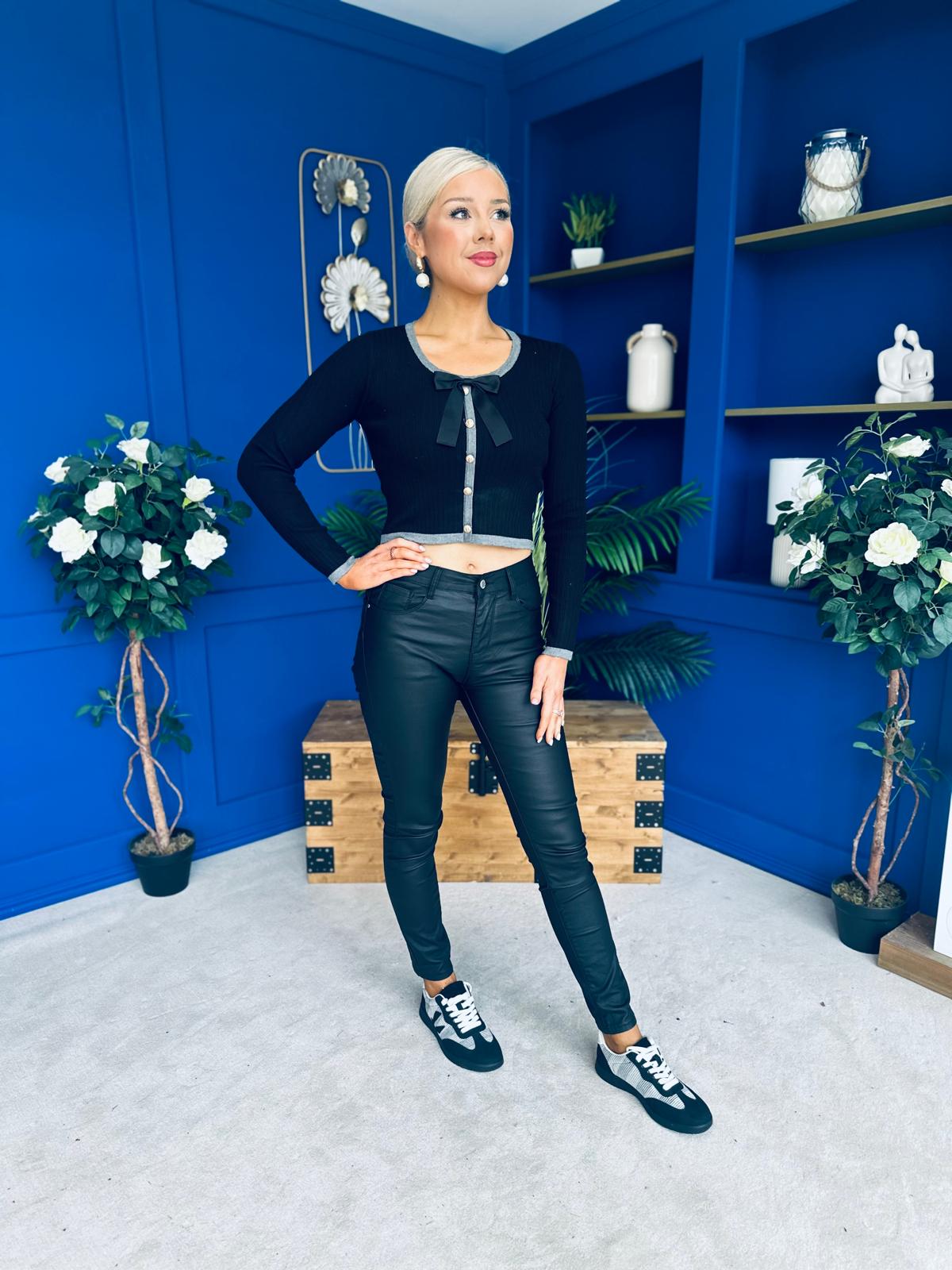 George Detailed Crop Top Black / Grey