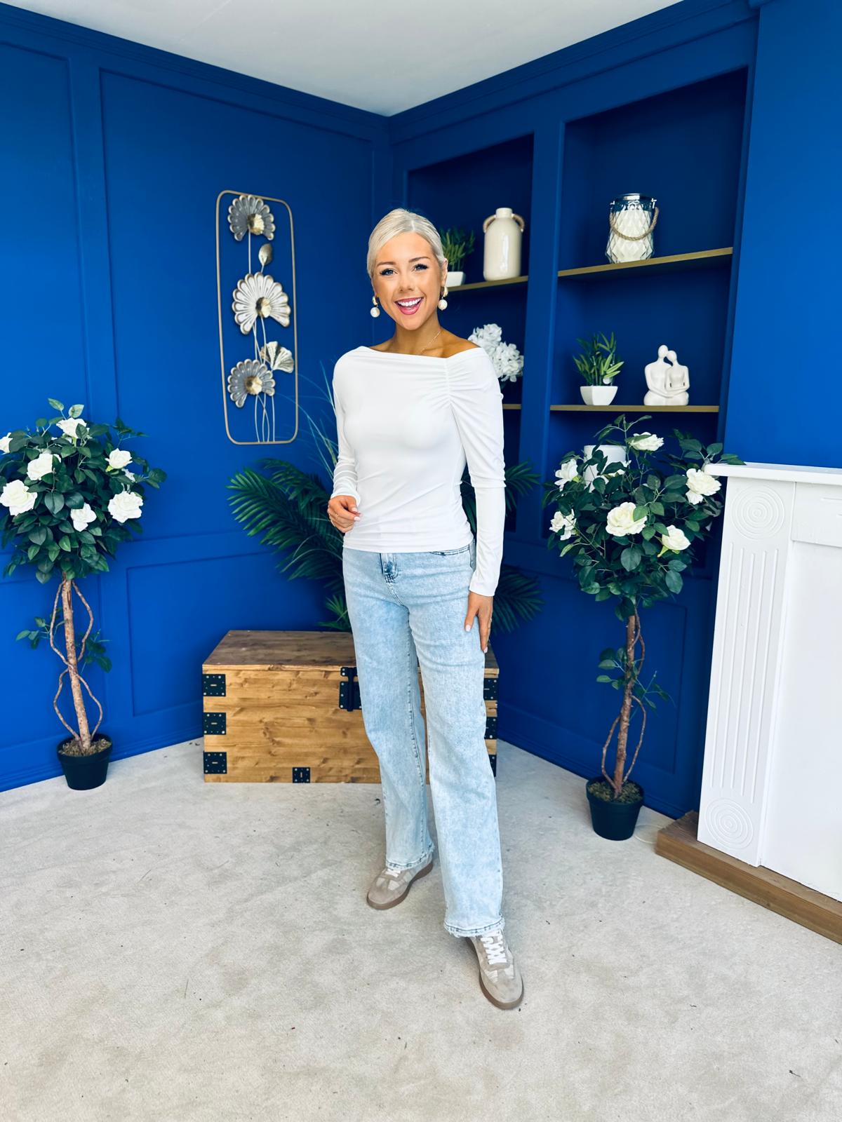 Ciara Shoulder Detailed Top White