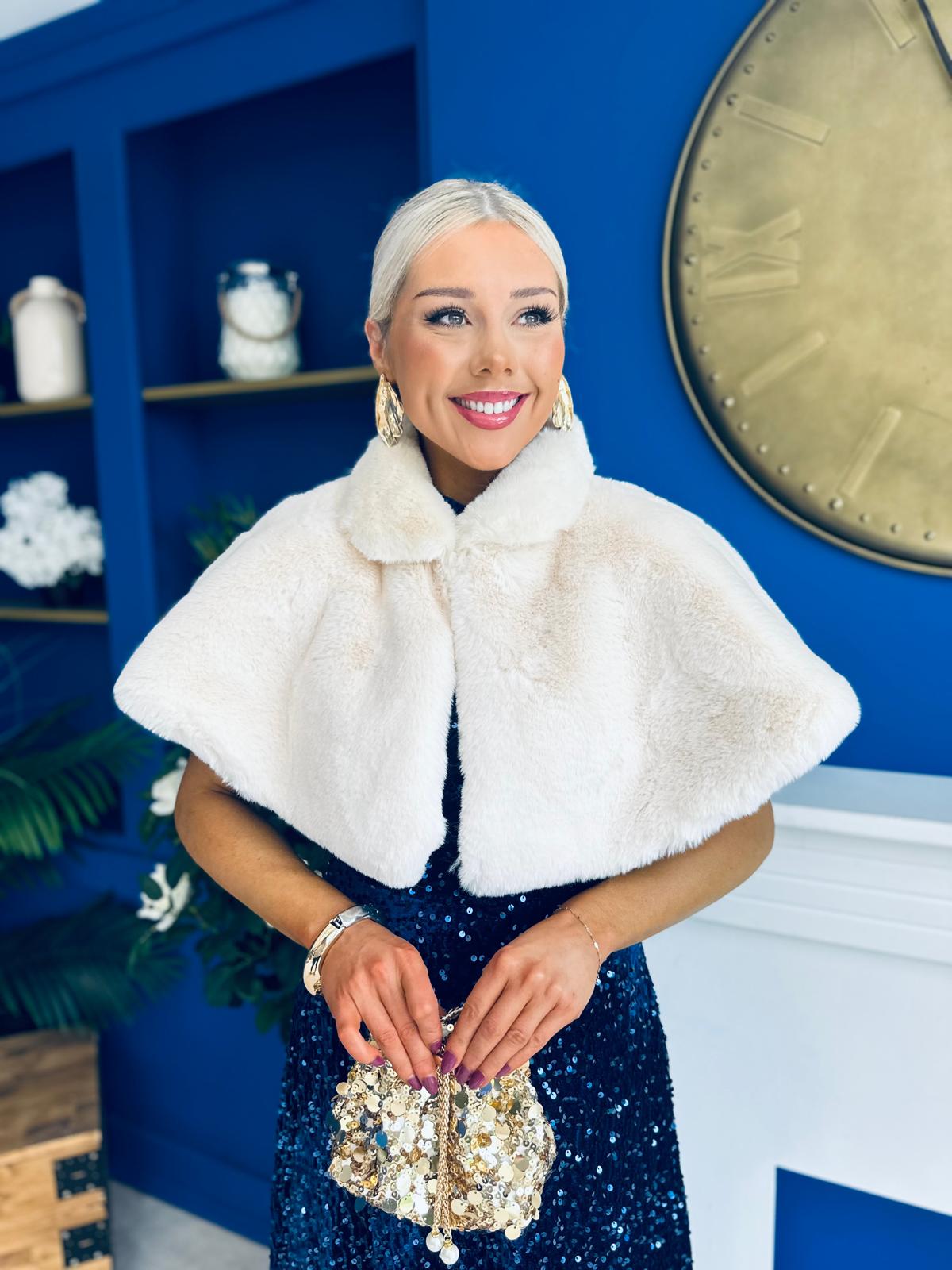 Janett Faux Fur Shawl Cream