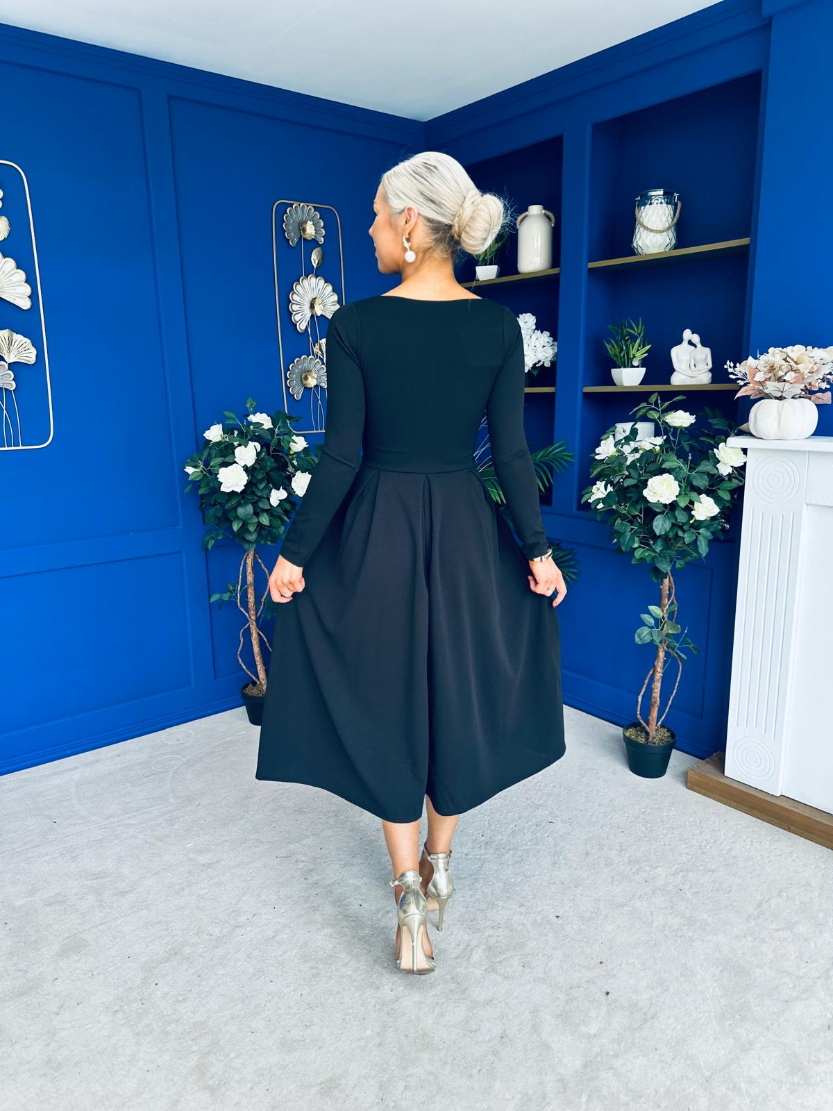 Evie Square Neck Long Sleeve Midi Dress Black