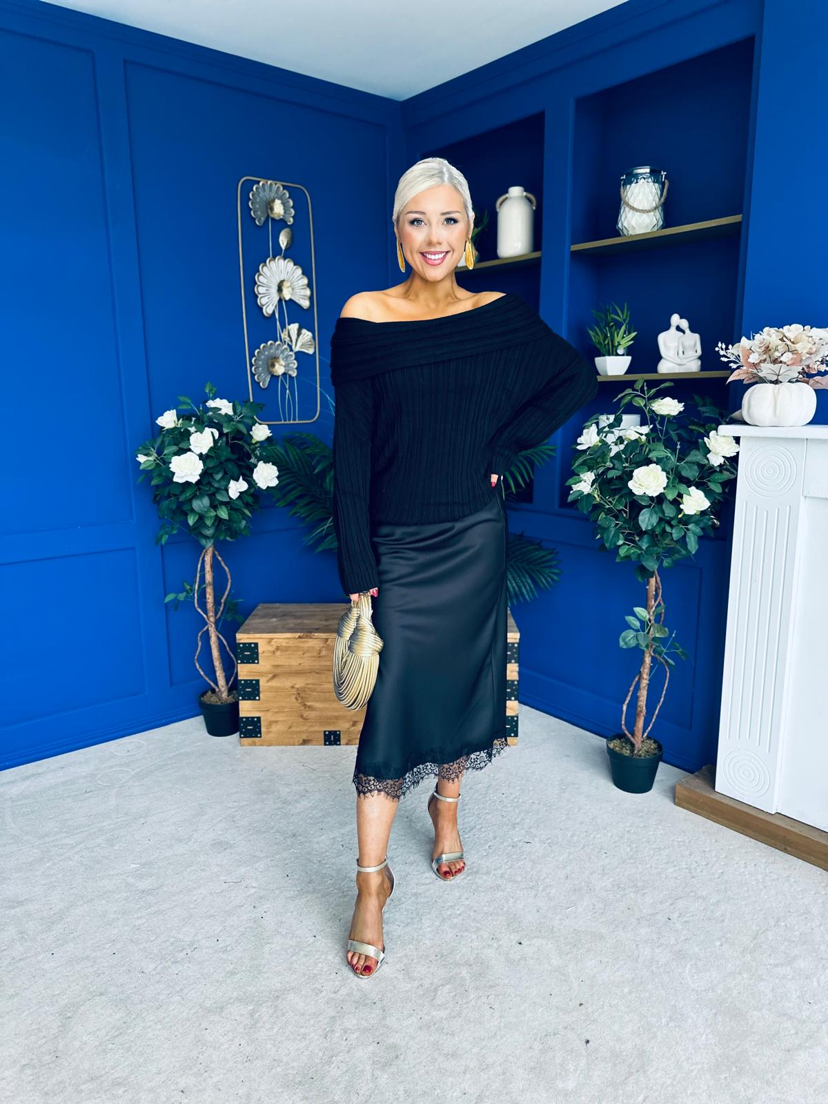 Tia Off Shoulder Knit Jumper Black