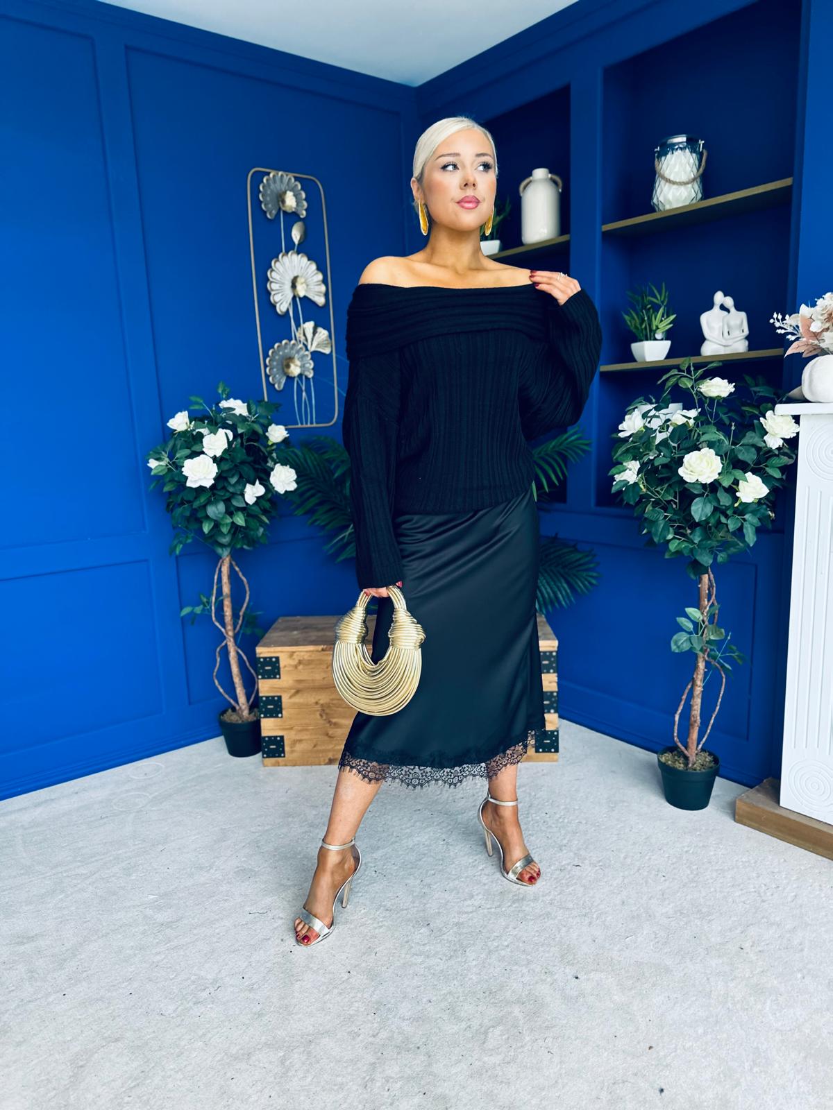Jade Detailed Satin Midi Skirt Black