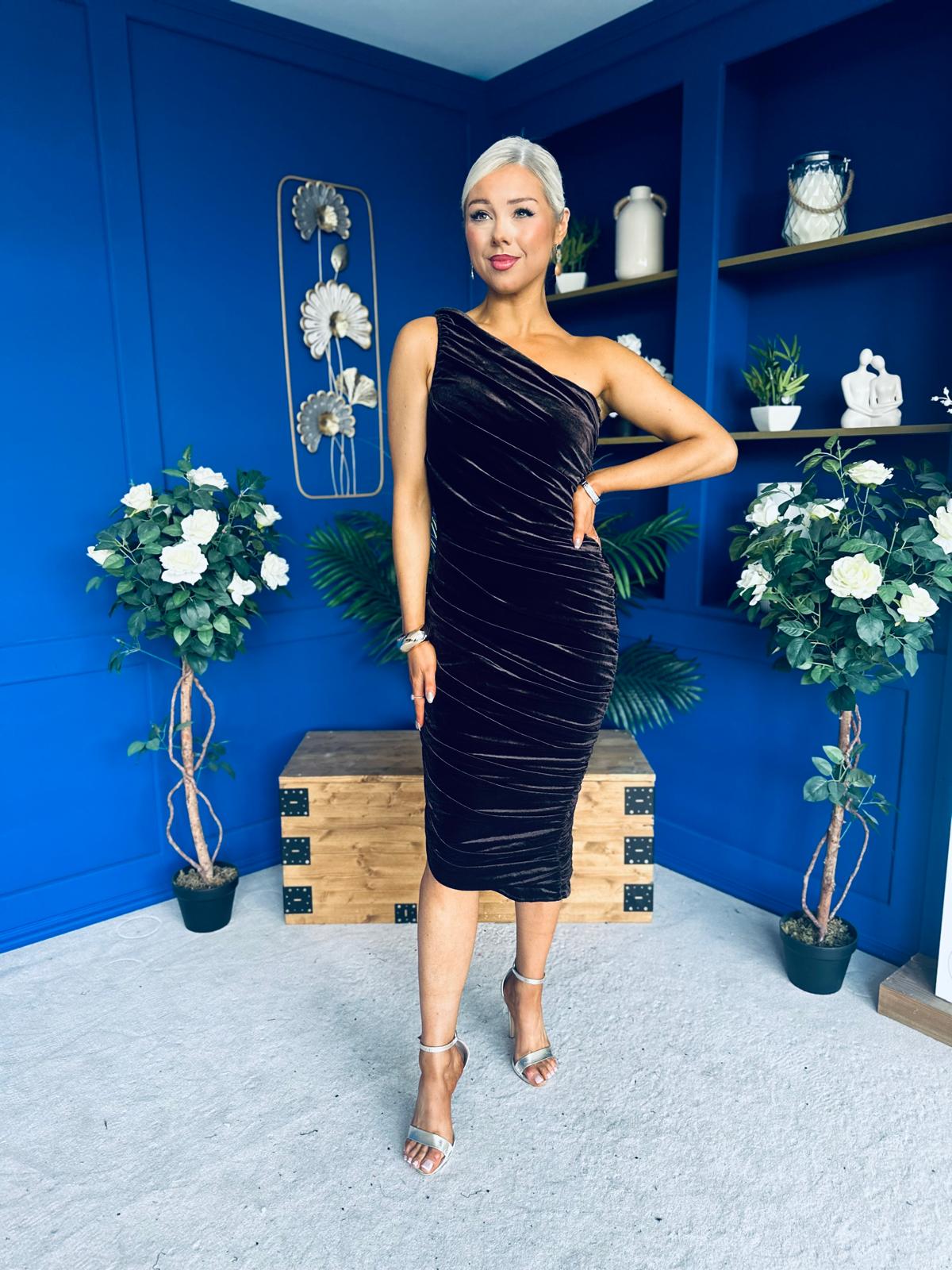 Henley Velvet One Shoulder Midi Dress Chocolate
