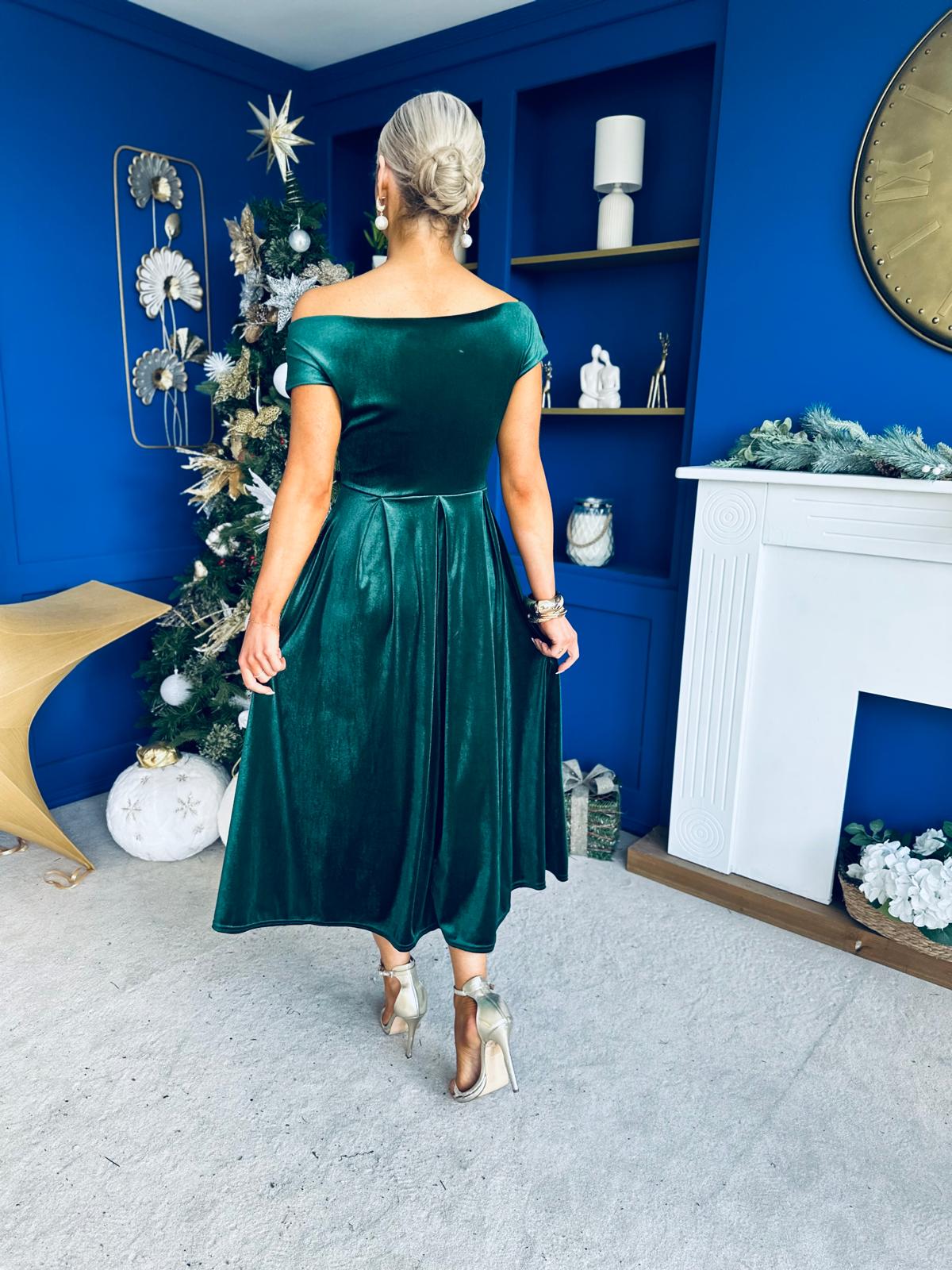 Harriet Pearl Detailed Velvet Midi Dress Forest