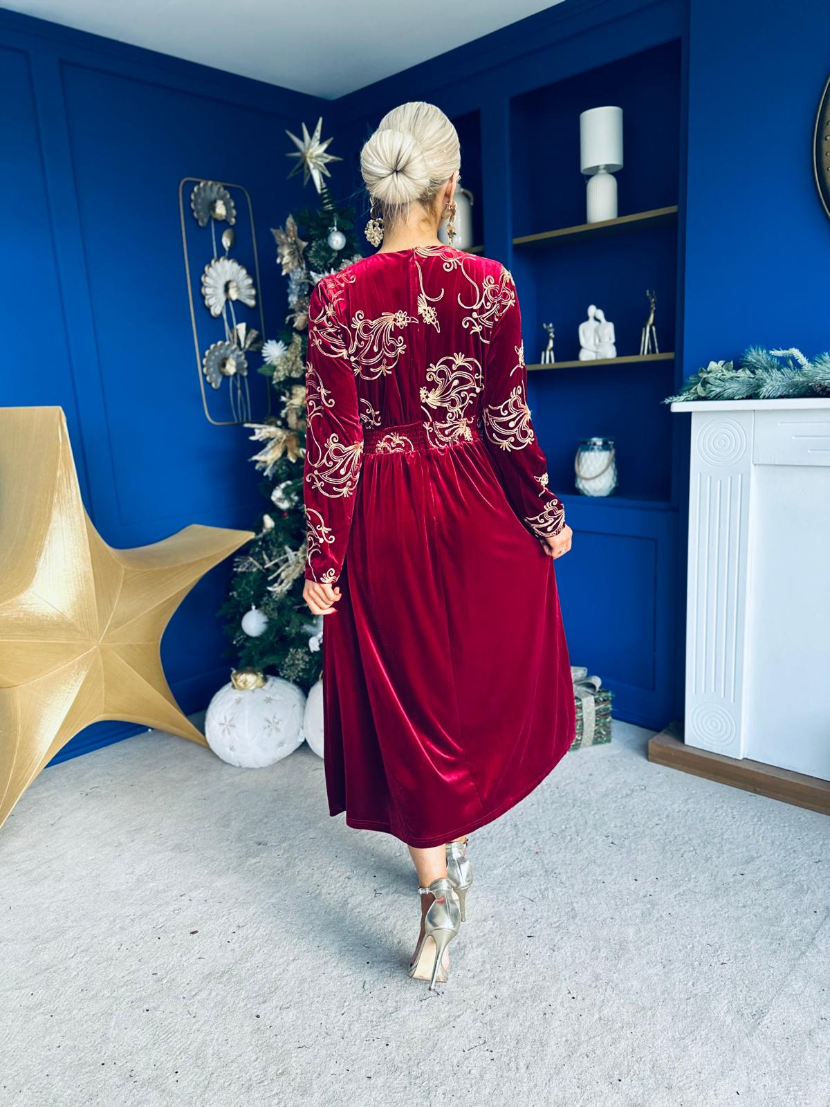 Alice Embroidered Velvet Midi Dress In Wine