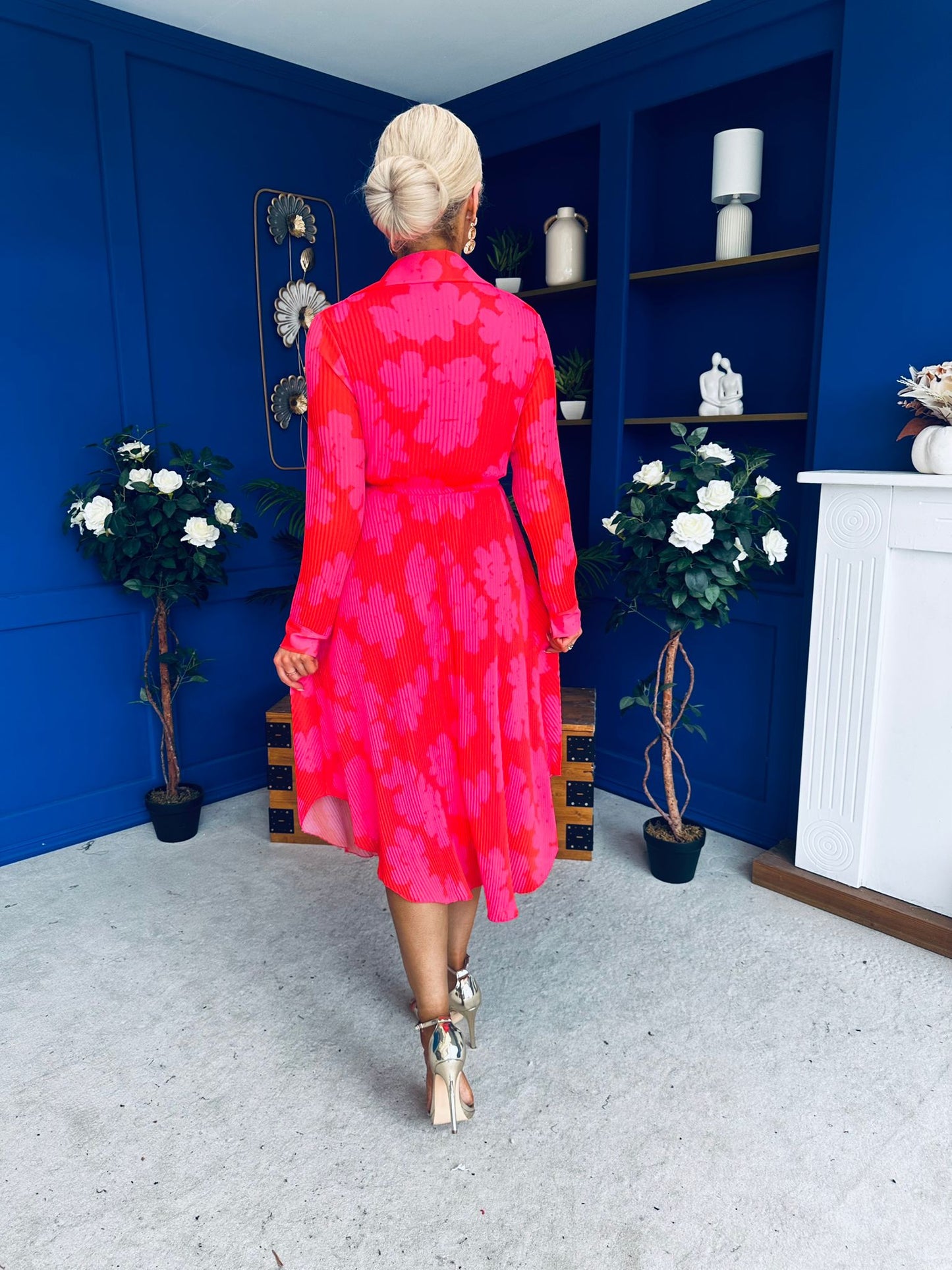 Blaire Detailed Plisse Midi Dress Floral Coral