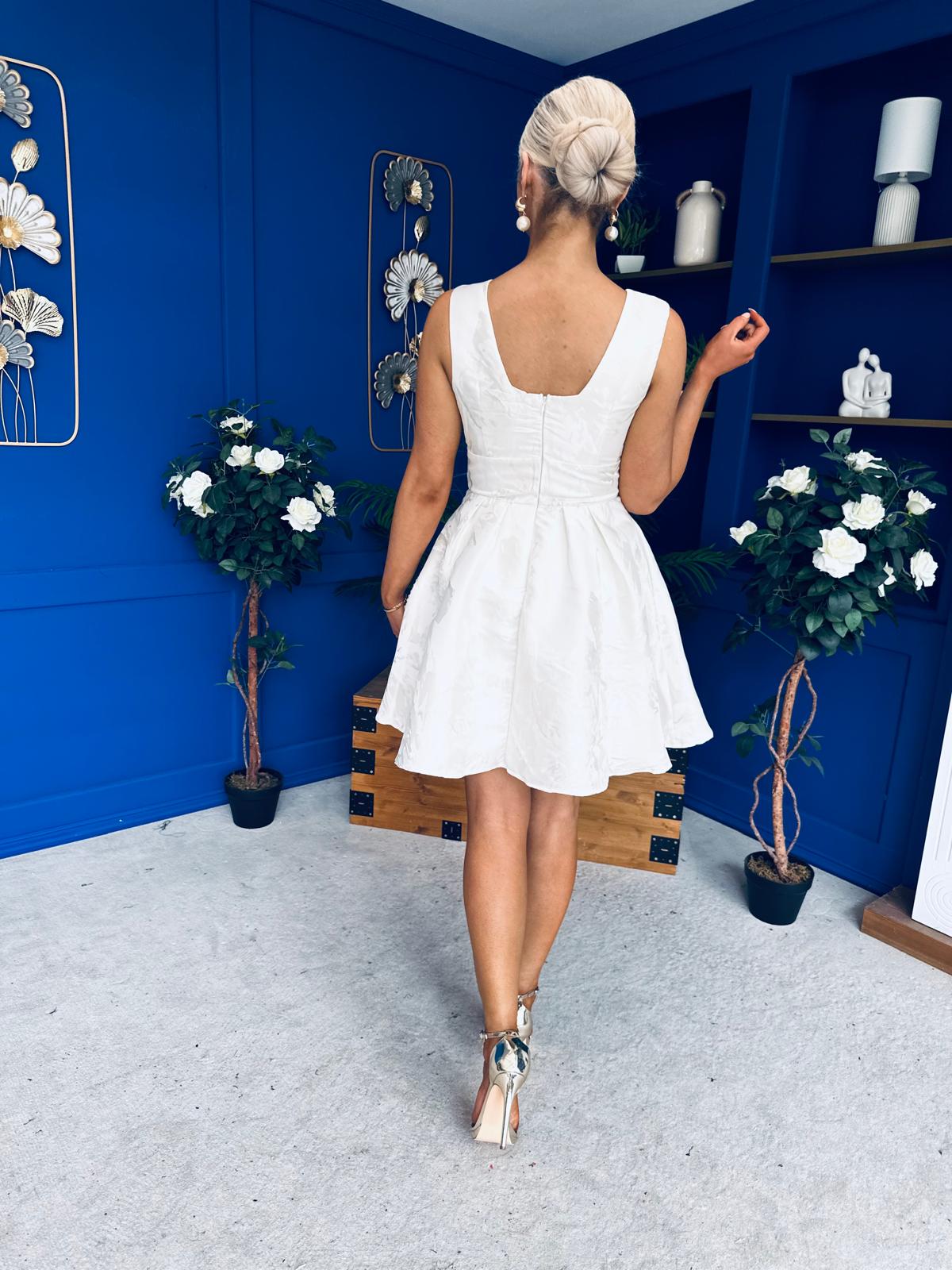 Cynthia V Neck Skater Skater Mini Dress Ivory