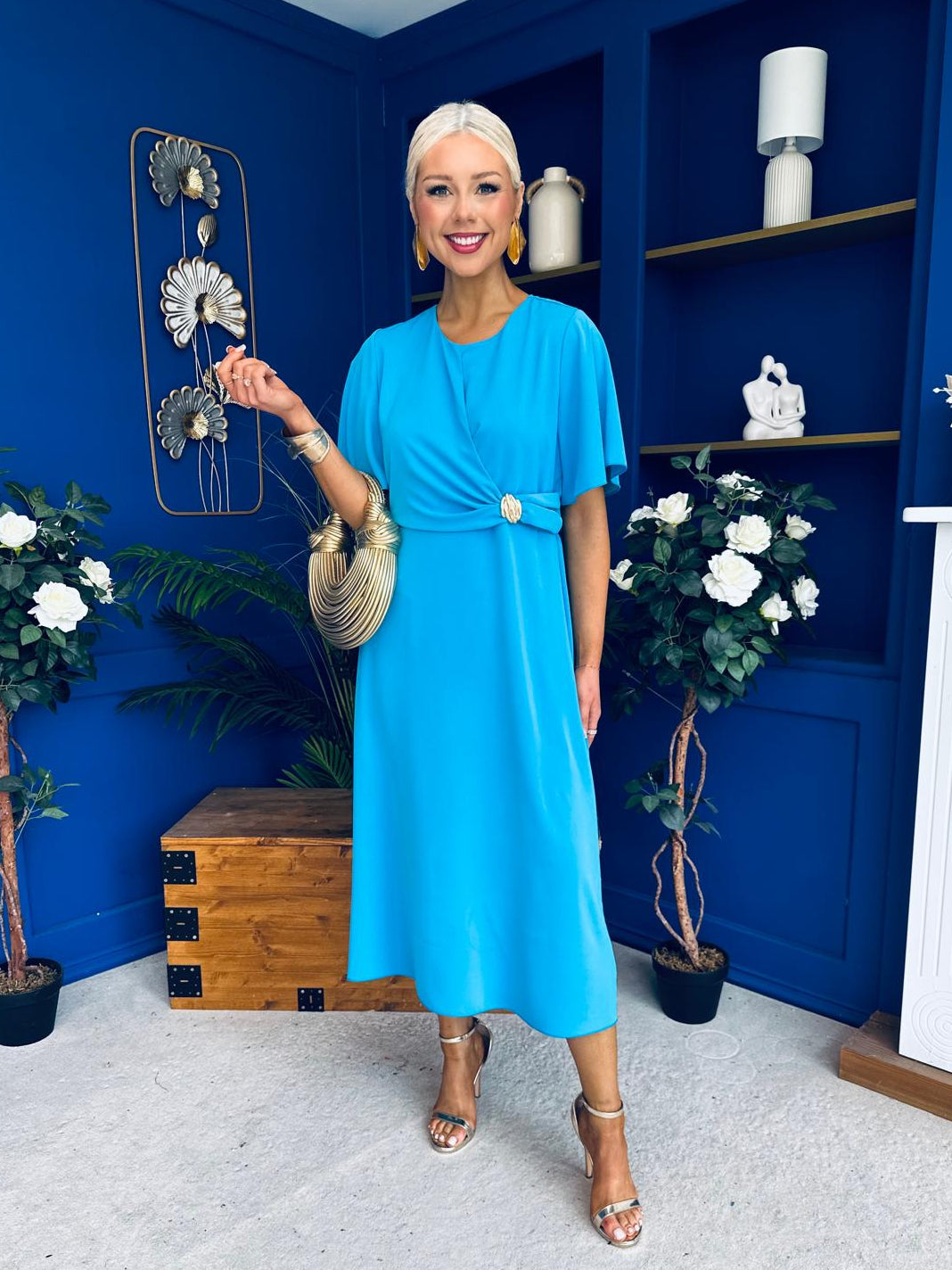 Naomi Gold Clasp Detailed Midi Dress Cyan Blue – Canella Lane