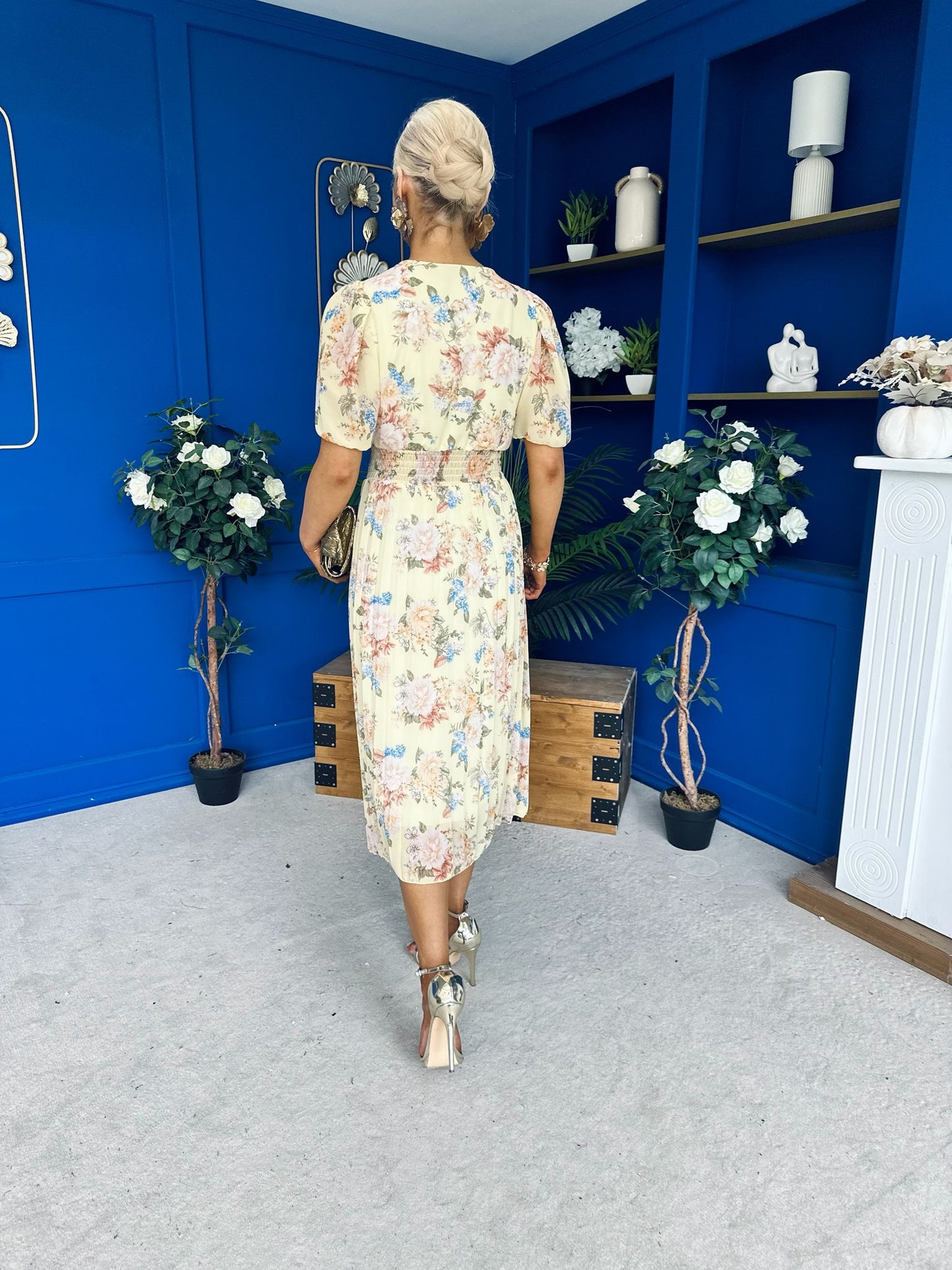 Kaylee Pleated Midi Dress Floral Yellow