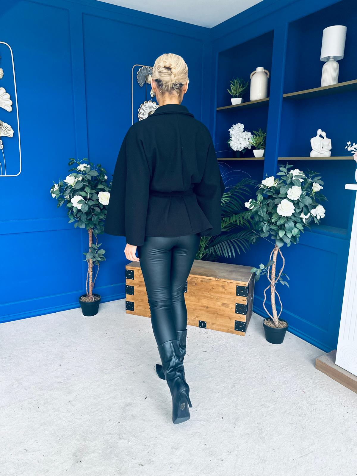 Tara Detailed Cape Jacket Black