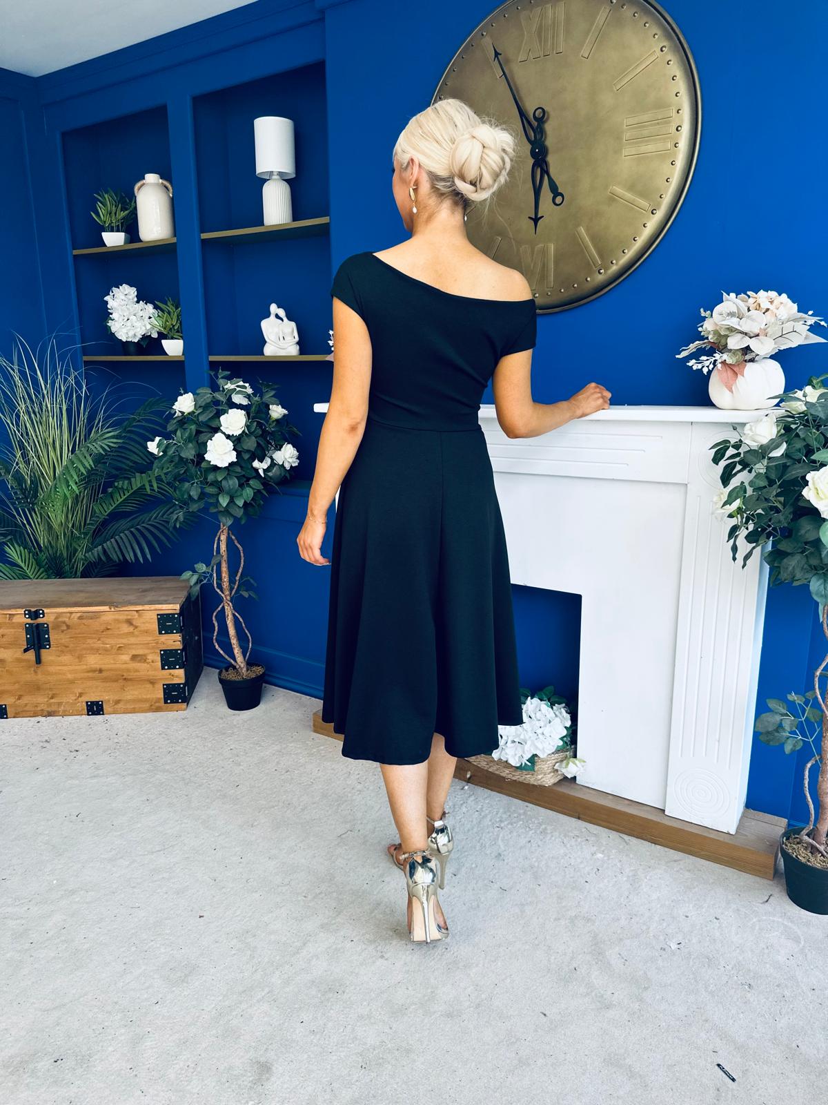 Keegan Gold Broach Detail Midi Dress Black