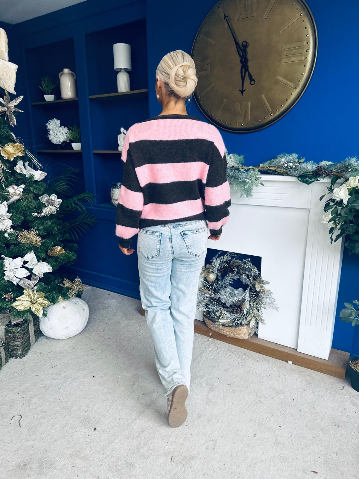 Edel Button Detailed Knitted Jumper Pink