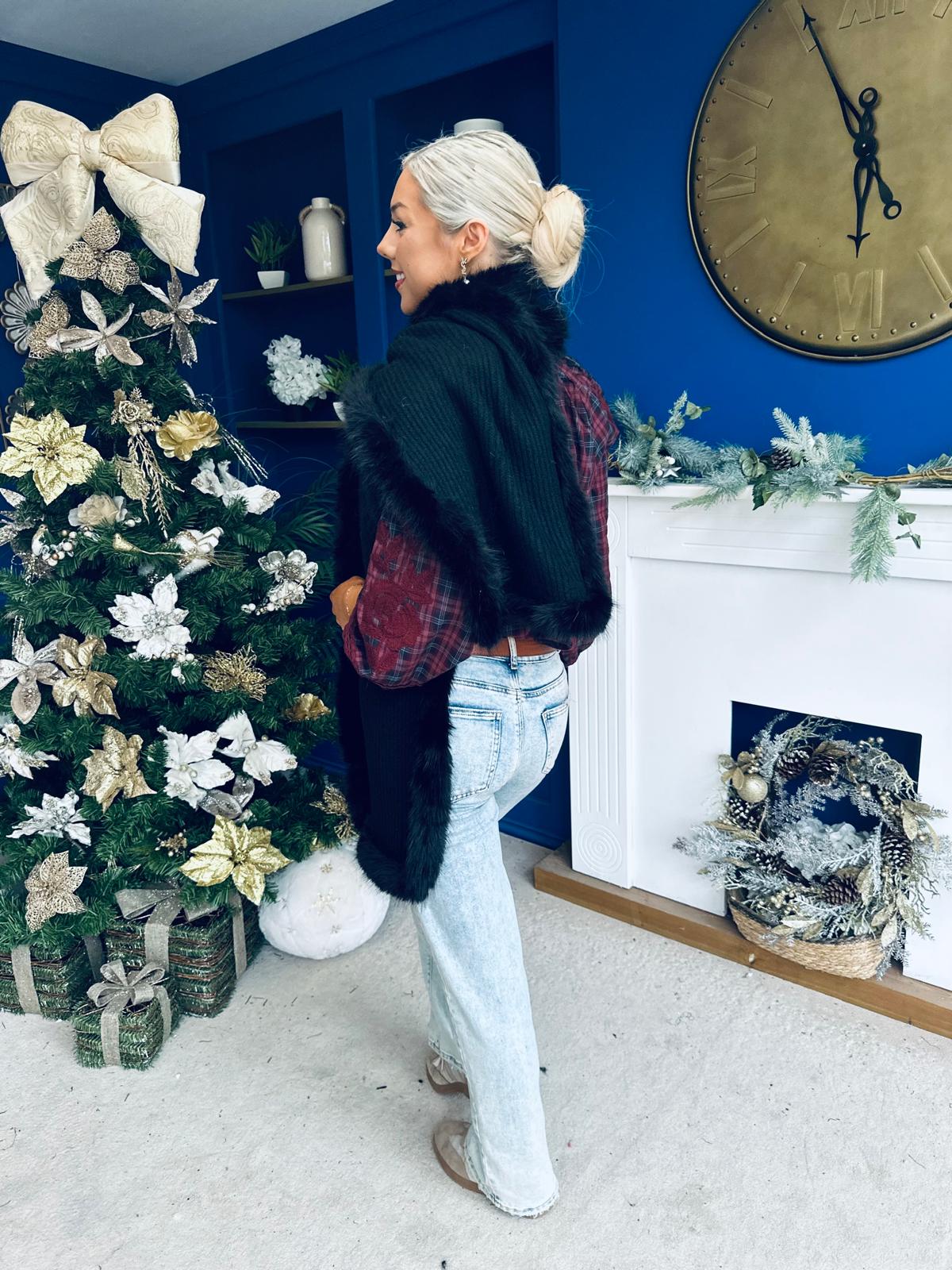 Kerri Faux Fur Trim Scarf Black