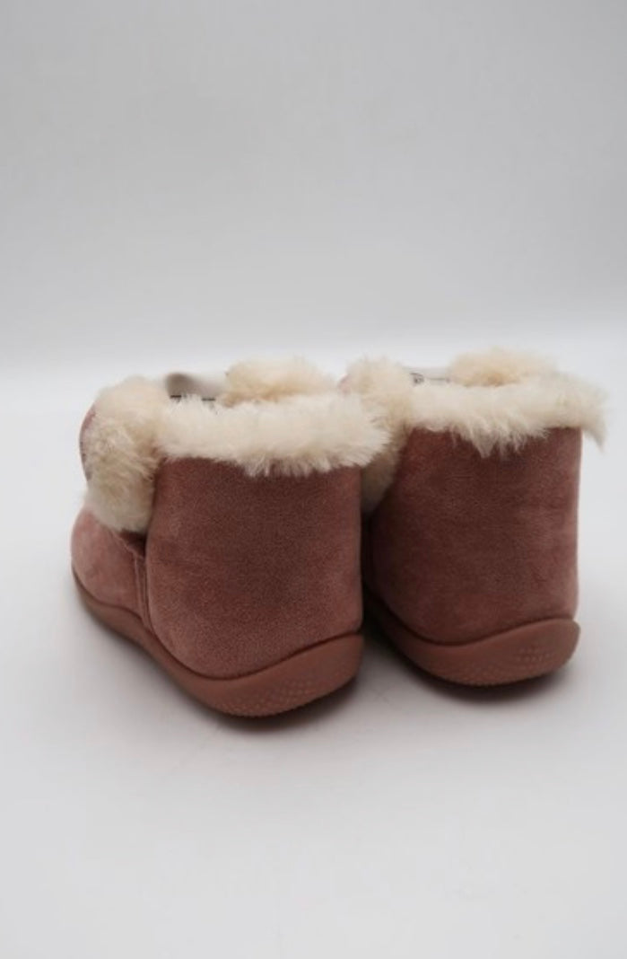 Kids faux fur boots pink