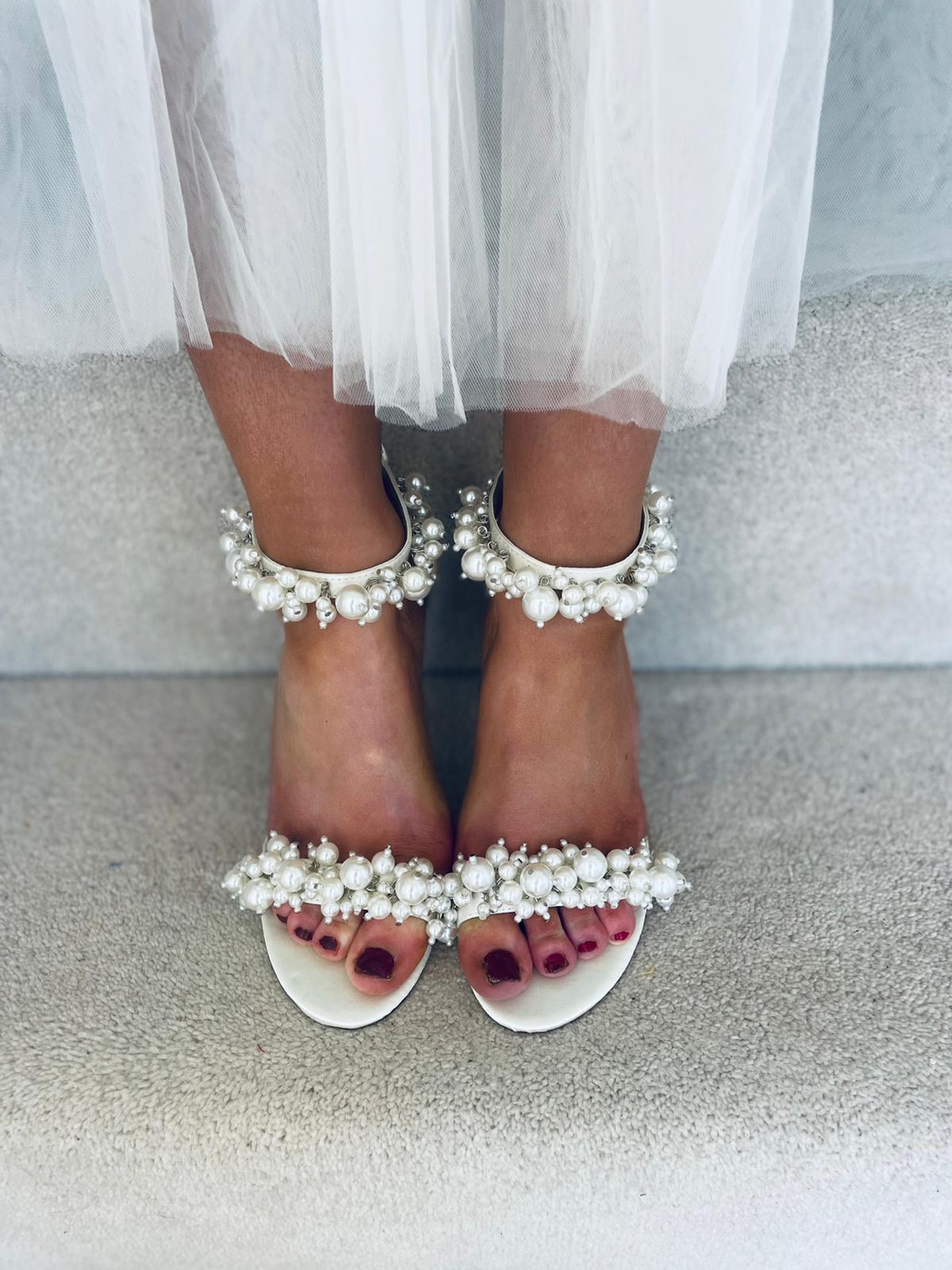 Noah Sandals Ivory