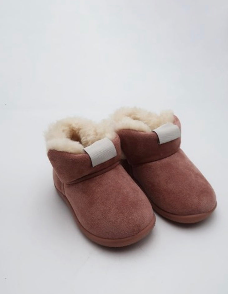 Kids faux fur boots pink