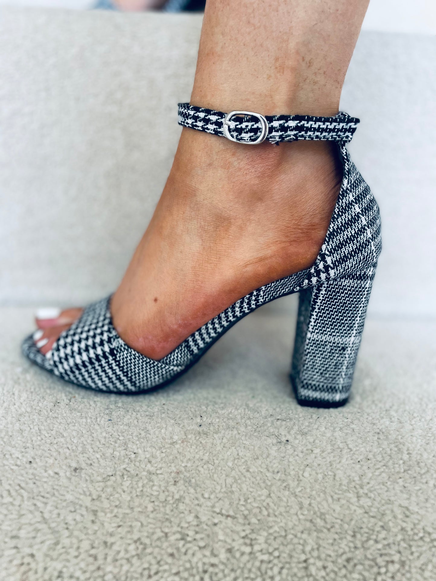 Houndstooth Heels