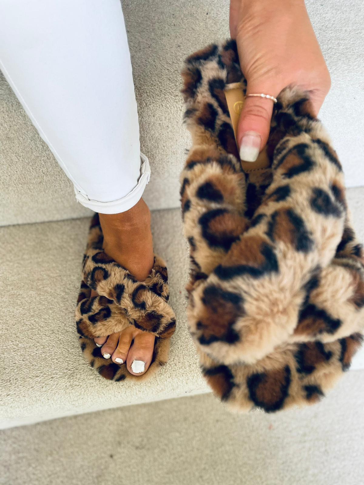 Jones Slippers Leopard