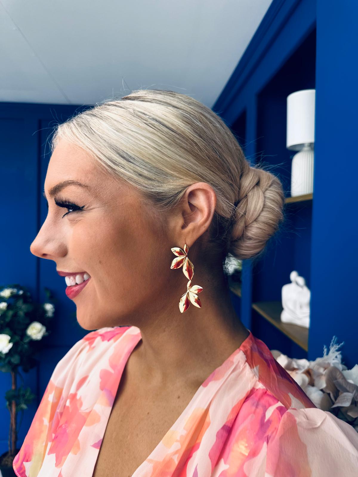 Shirley Drop Earrings Gold