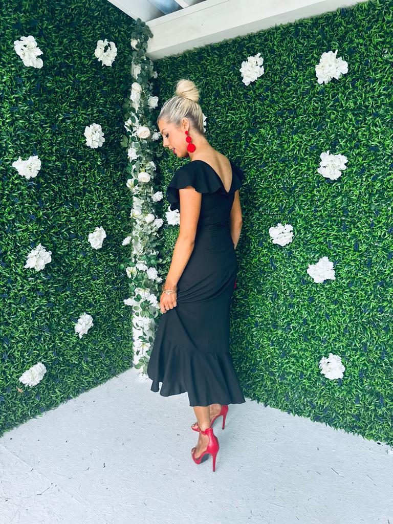 Daphne Frill Detailed Midi Dress Black