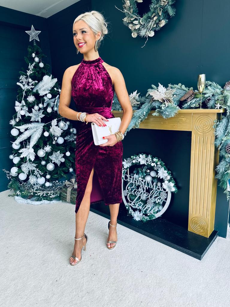 Alessa Velvet Halterneck Midi Dress Wine