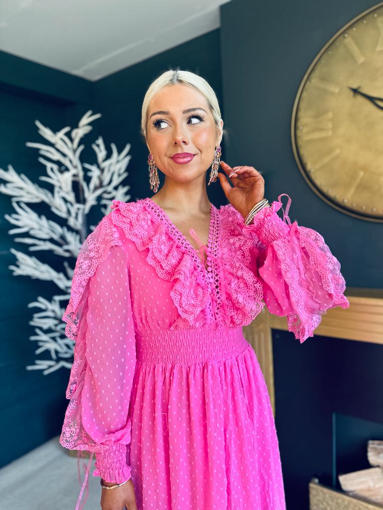 Lilli Lace Detailed Maxi Dress Pink