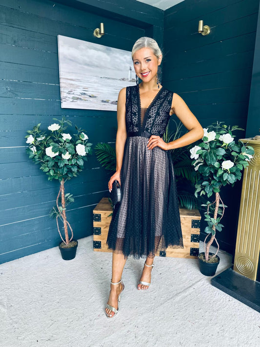 Selena Occasion Tulle Midi Dress Black