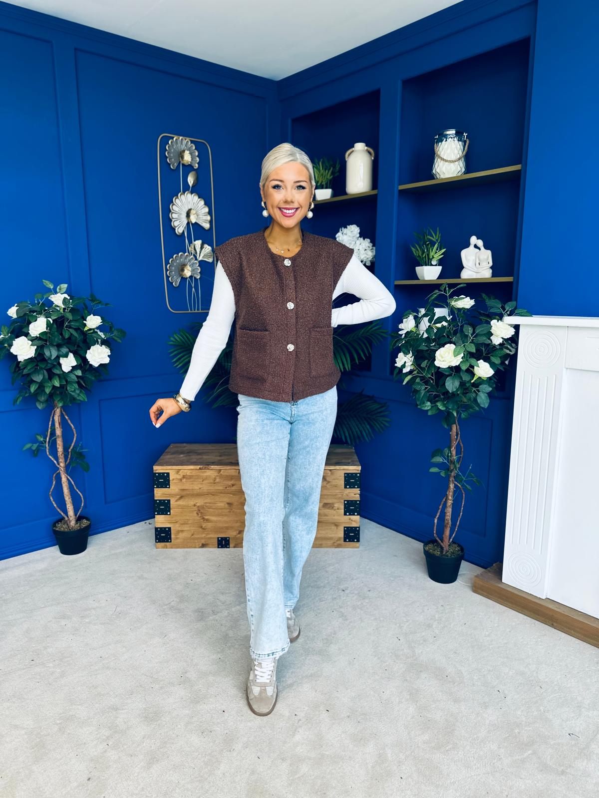 Aislinn Button Detail Gilet Coco