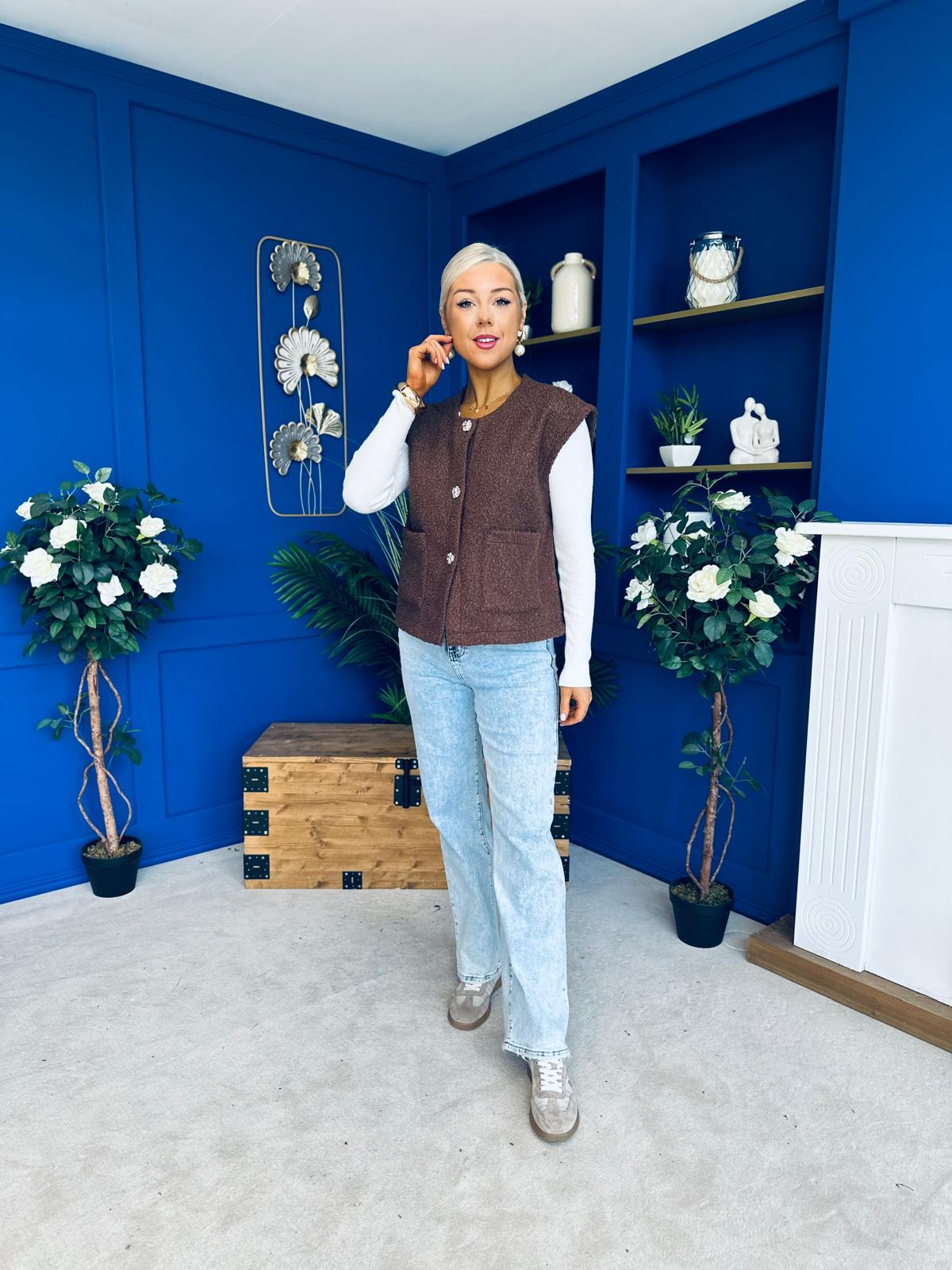 Aislinn Button Detail Gilet Coco