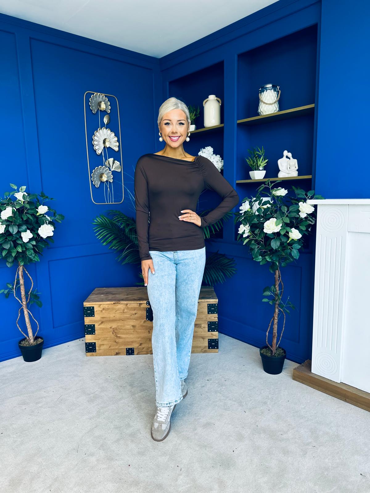Ciara Shoulder Detailed Top Coco
