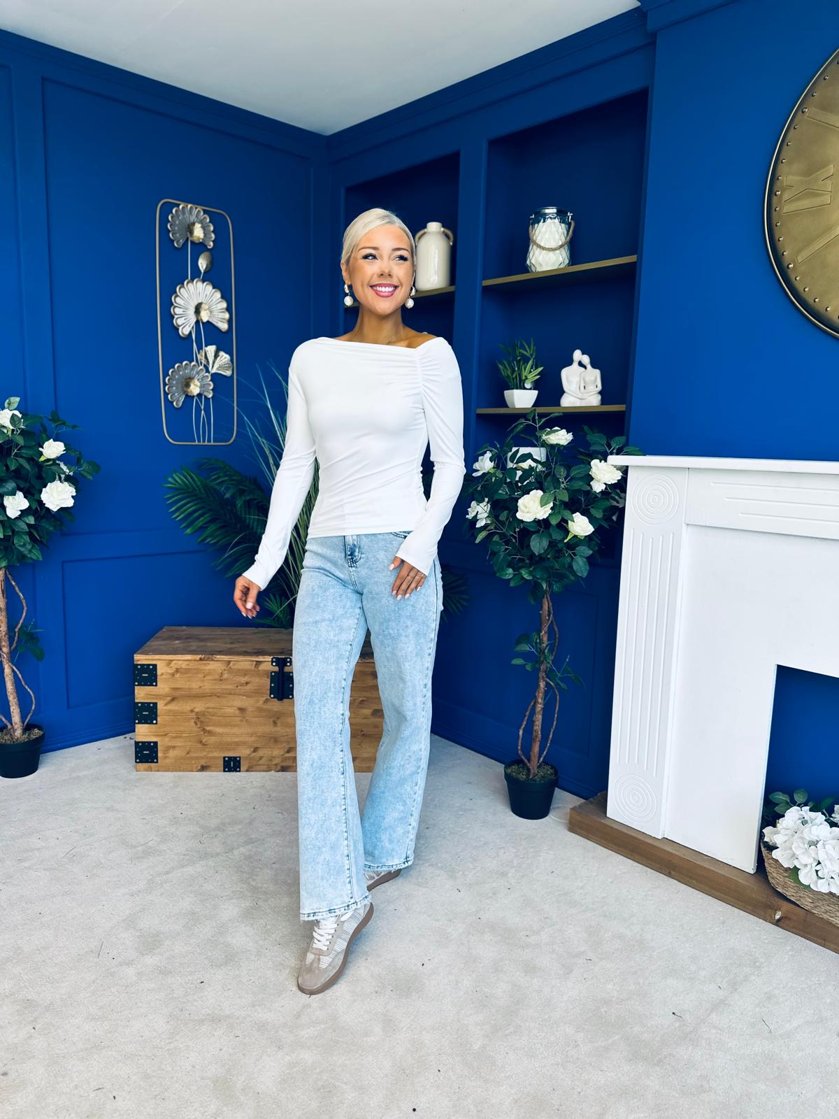 Ciara Shoulder Detailed Top White
