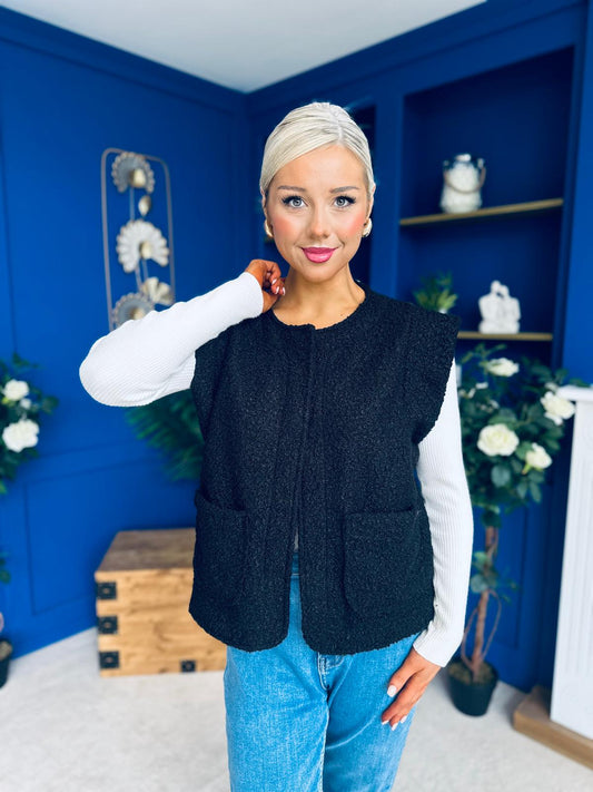 Maeve Detailed Gilet Black