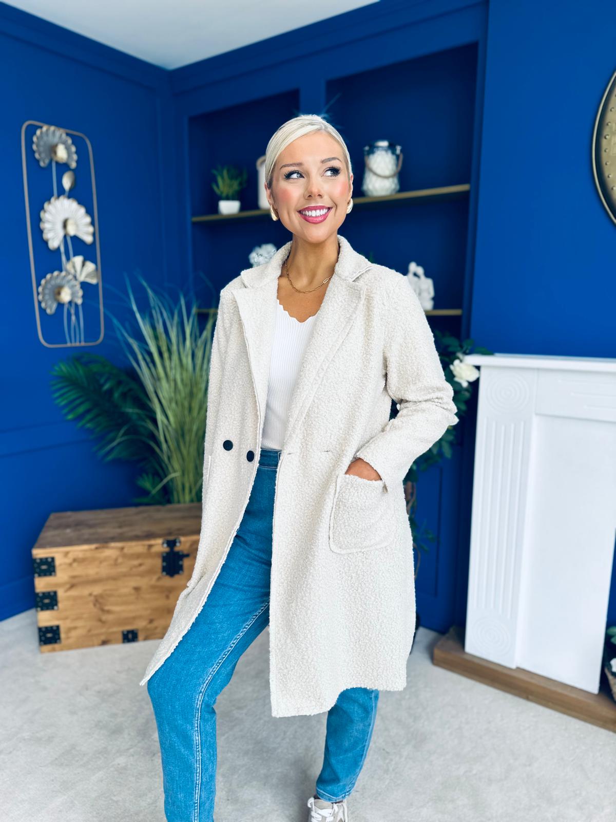 Cassia Detailed Teddy Coat Cream